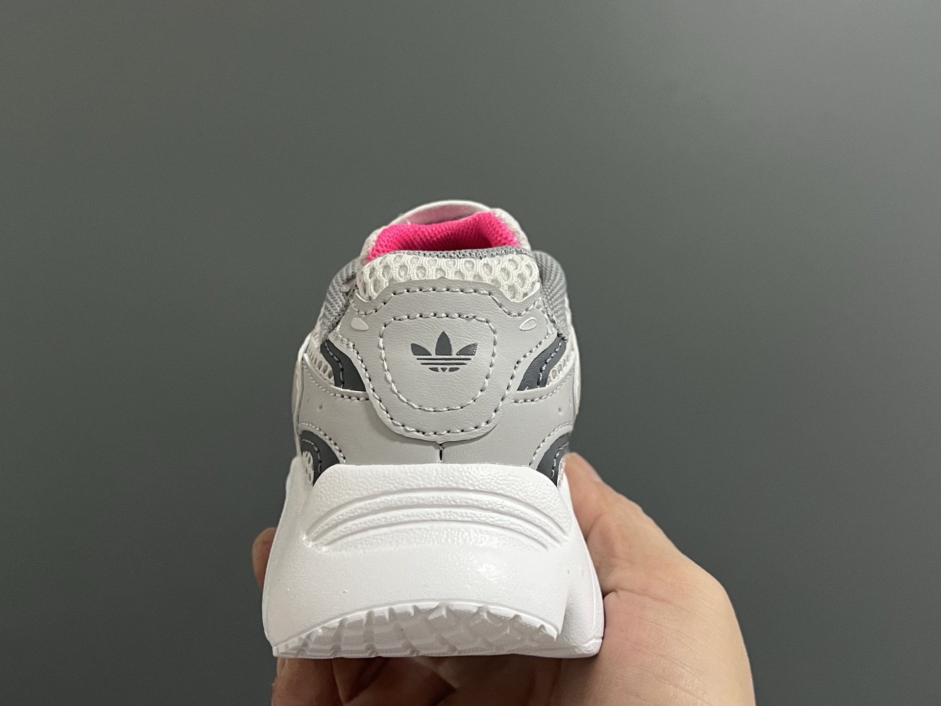 Adidas ’90s Retro Sneakers: High-Quality Leather Collages, Quick-Banded Design, Size 26-37. - 图片 6