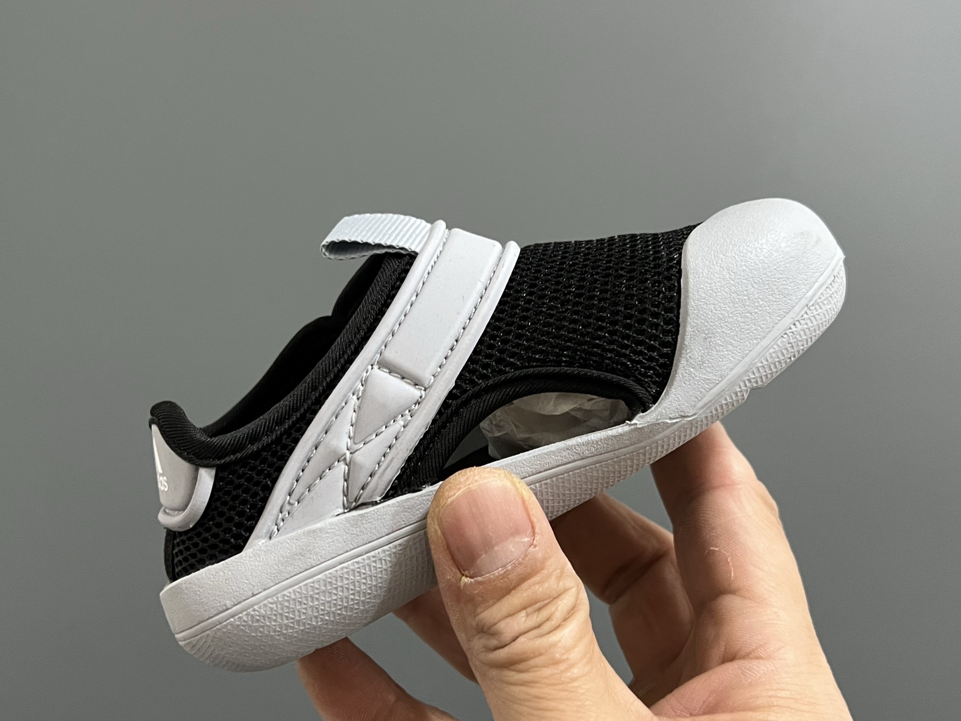 图片[6]-‼️活动价‼️‼️‼️ A家专G版涉水网面包头二代儿童凉鞋） 尺码：22-35码 薅羊毛时刻来啦👏🏻 专柜同步新款🆕 主推工厂出品，大厂工艺做工要求都超高👍🏻 1：1原版定制，完美还原💯 采用进口魔术贴，更加耐用✔️ 全码现货❤️-选品中心