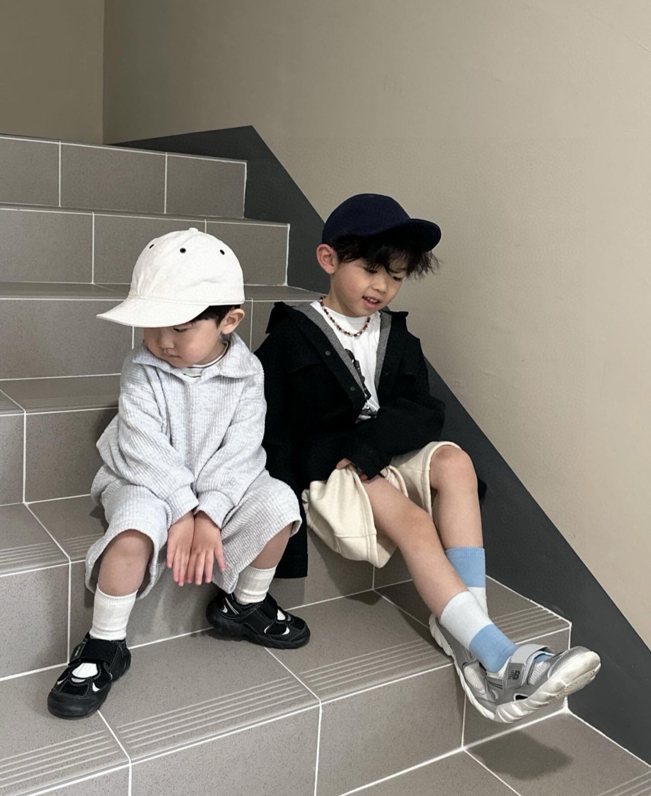 图片[5]-尺码表在这👇🏻牛B新款920玛丽珍网面拼接魔术贴儿童凉鞋. 尺码：24-37码 内长为适合脚长，脚多长选多长 例：脚长17左右选择28码比较合适 多花一分钟量好脚长，🉑节约来回换码的时间和运费哦😘-选品中心