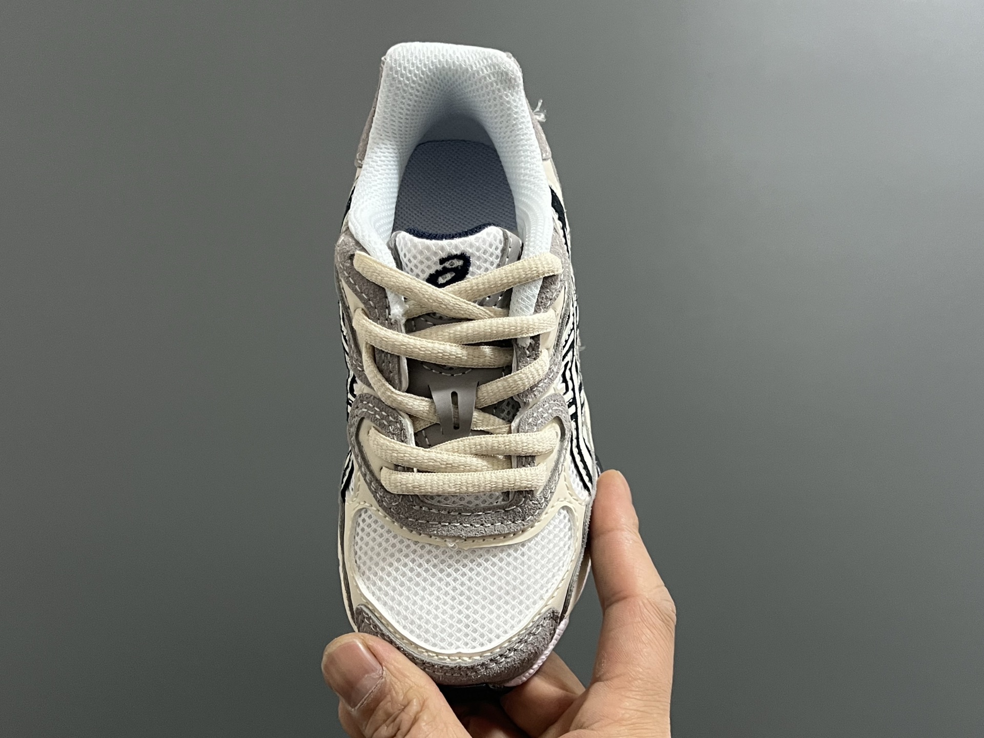 图片[7]-YSS新款gel-nyc鞋带款儿童运动老爹鞋 尺码：26-37码 经典亚瑟士系列🆕 老爹款式设计，百搭又时髦✨ 橡胶耐磨防滑大底，脚感超赞👍🏻-选品中心