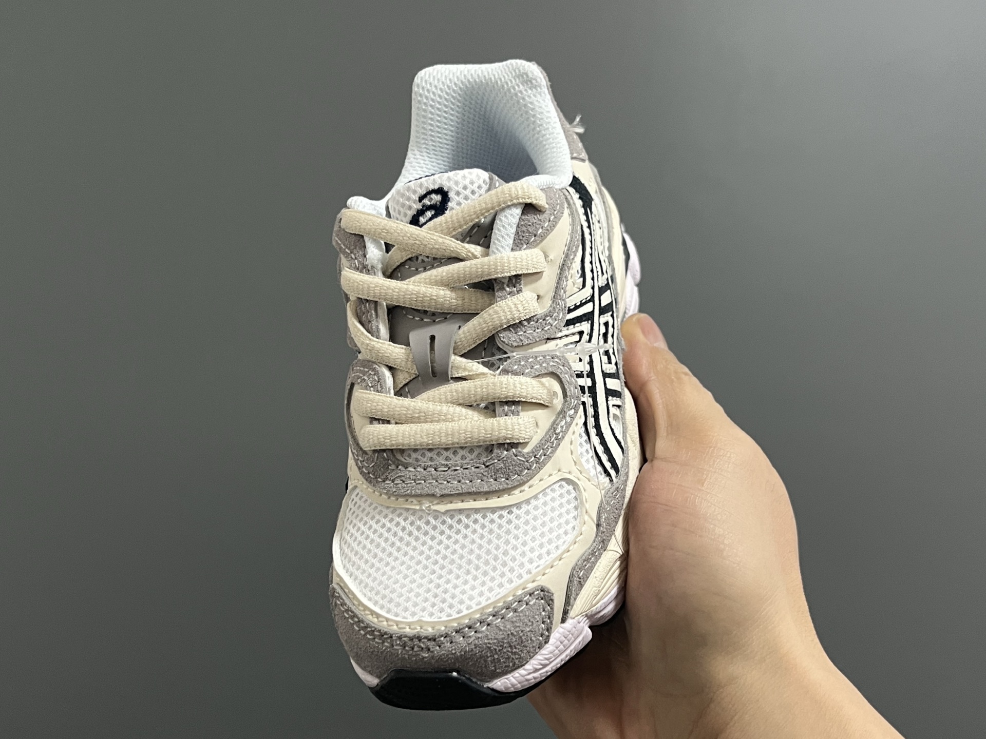 图片[3]-YSS新款gel-nyc鞋带款儿童运动老爹鞋 尺码：26-37码 经典亚瑟士系列🆕 老爹款式设计，百搭又时髦✨ 橡胶耐磨防滑大底，脚感超赞👍🏻-选品中心