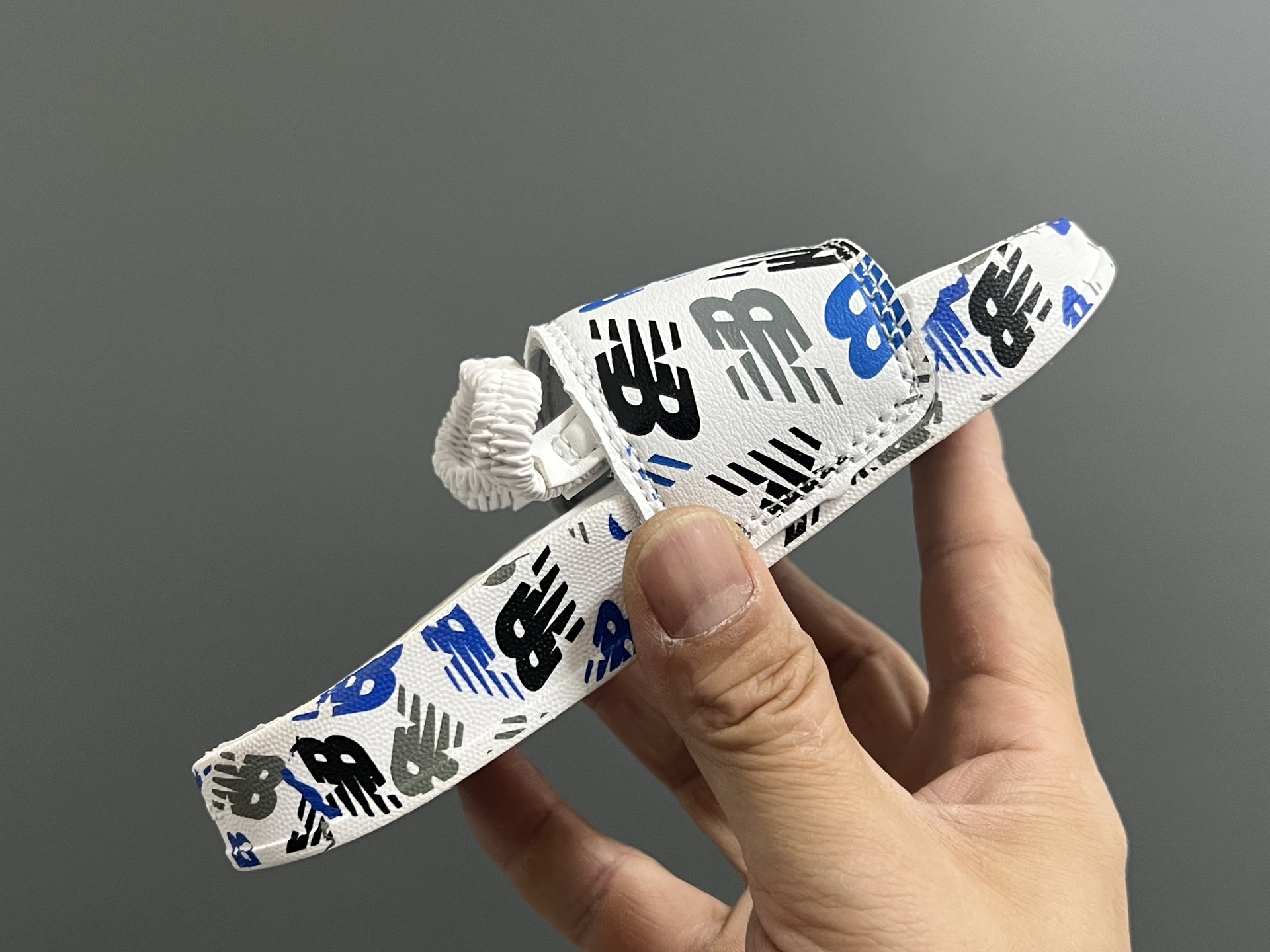 图片[8]-牛B小可爱儿童凉拖鞋 尺码：22-29码 海边度假必备🏝️ 精致细节做工 两穿凉鞋，超级实穿👍🏻 推荐get✔️-选品中心