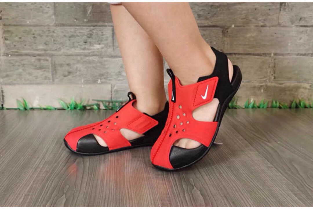 图片[7]-‼️‼️‼️ 原单版NK新款洞洞儿童男女童凉鞋 尺码：22-35码 新工厂新工艺🆕 无限接近专G，出入无压力✌🏻 原装鞋楦鞋材，质感满满💯 耐磨防滑大底，脚感超赞👍🏻-选品中心