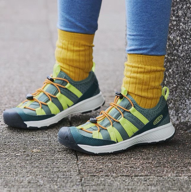 图片[7]-尺码表在这👇🏻KEEN潮牌新款MOTOZOA超轻户外儿童跑鞋 尺码：23-37码 内长为适合脚长，脚多长选多长 例：脚长17左右选择26码比较合适 这款偏大，选码注意⚠️. 现货供应❤️欢迎主推👏🏻-选品中心