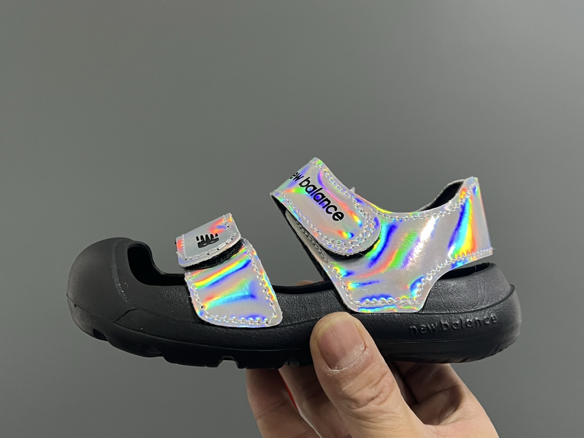 New Brand-New Face: 220 Packs of Mail with Toe-to-Toe Sandals & Morandi Colors - 图片 4