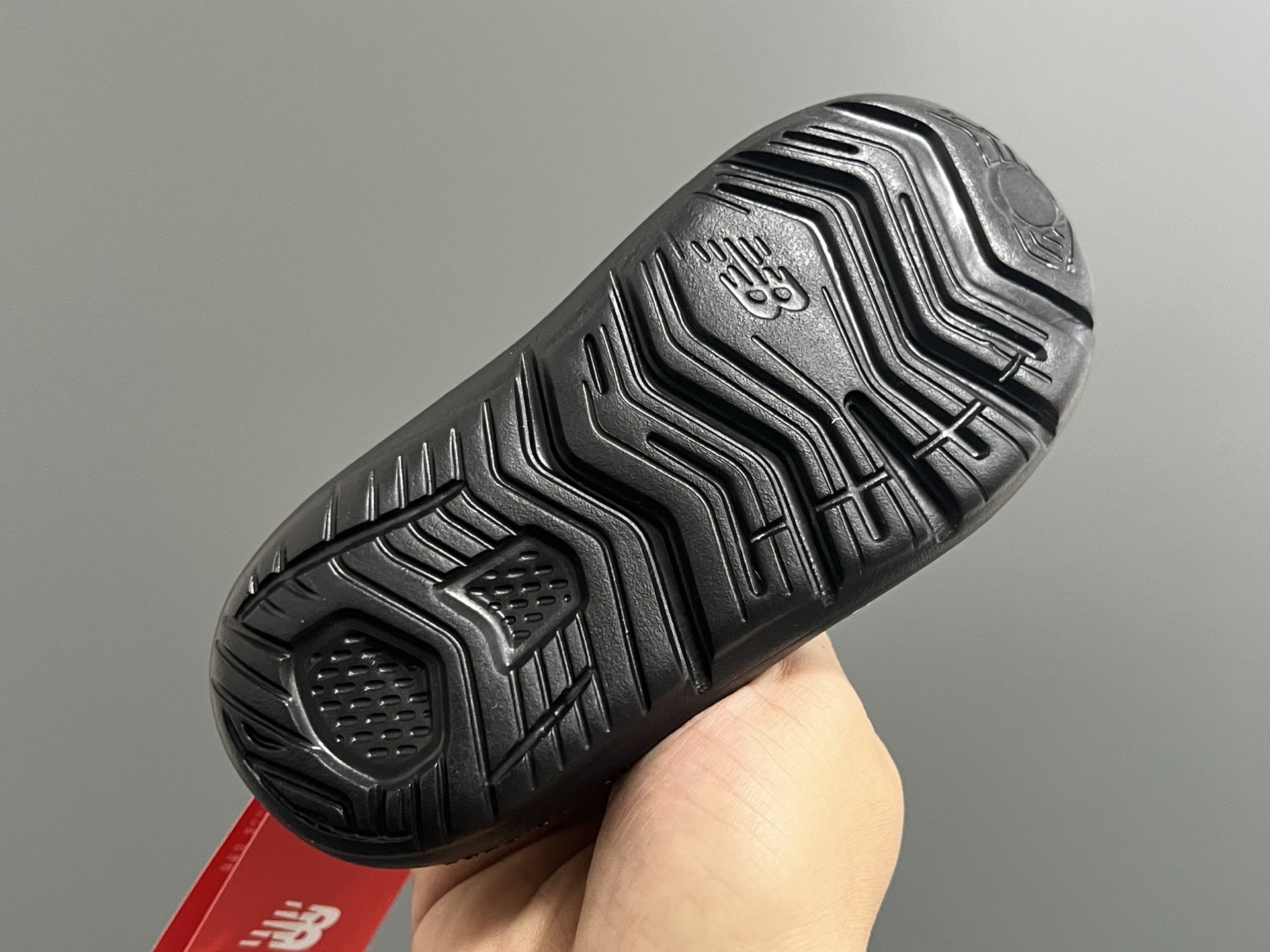 New Brand-New Face: 220 Packs of Mail with Toe-to-Toe Sandals & Morandi Colors - 图片 6