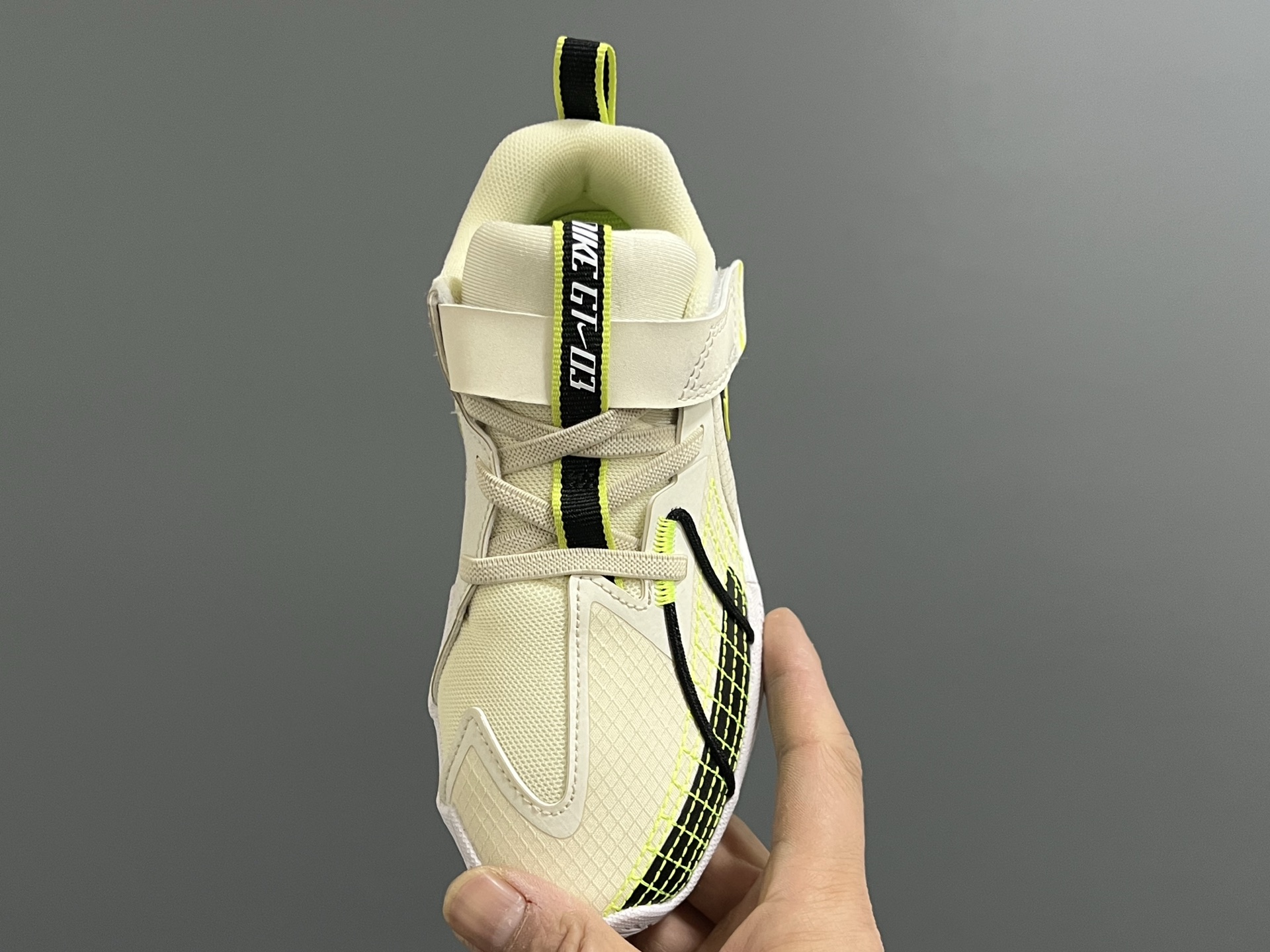 图片[8]-NK新款GT-3魔术贴儿童篮球运动鞋 尺码：26-37.5码 优质新款实战篮球鞋🏀 魔术贴设计，穿脱方便✌🏻 橡胶耐磨防滑大底，脚感超赞👍🏻 清新配色，穿搭超时髦✨-选品中心