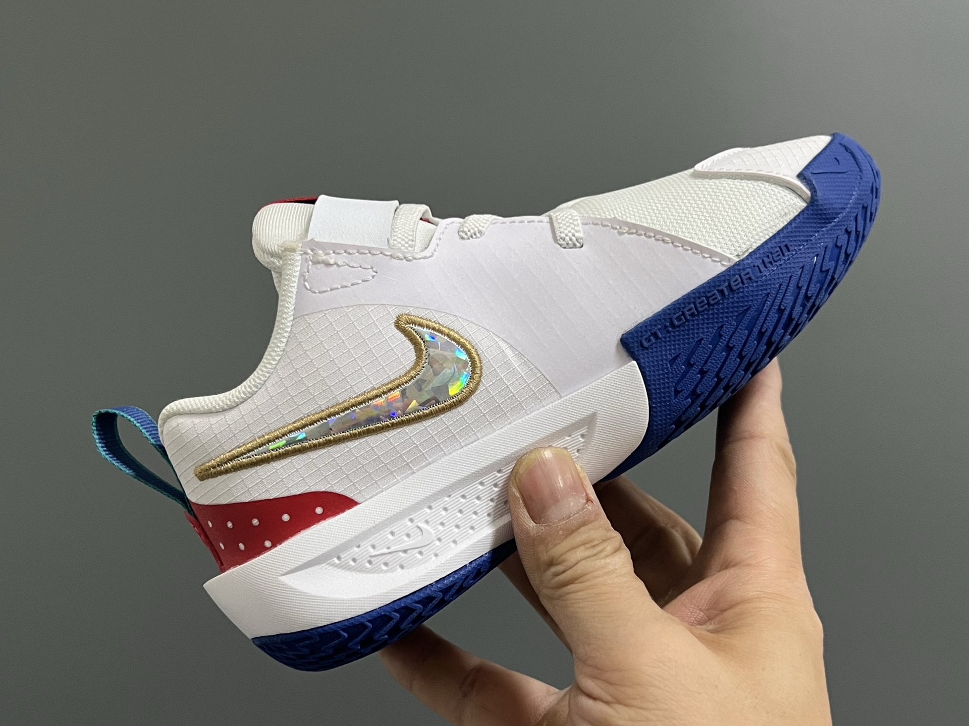 图片[6]-NK新款GT-3魔术贴儿童篮球运动鞋 尺码：26-37.5码 优质新款实战篮球鞋🏀 魔术贴设计，穿脱方便✌🏻 橡胶耐磨防滑大底，脚感超赞👍🏻 清新配色，穿搭超时髦✨-选品中心