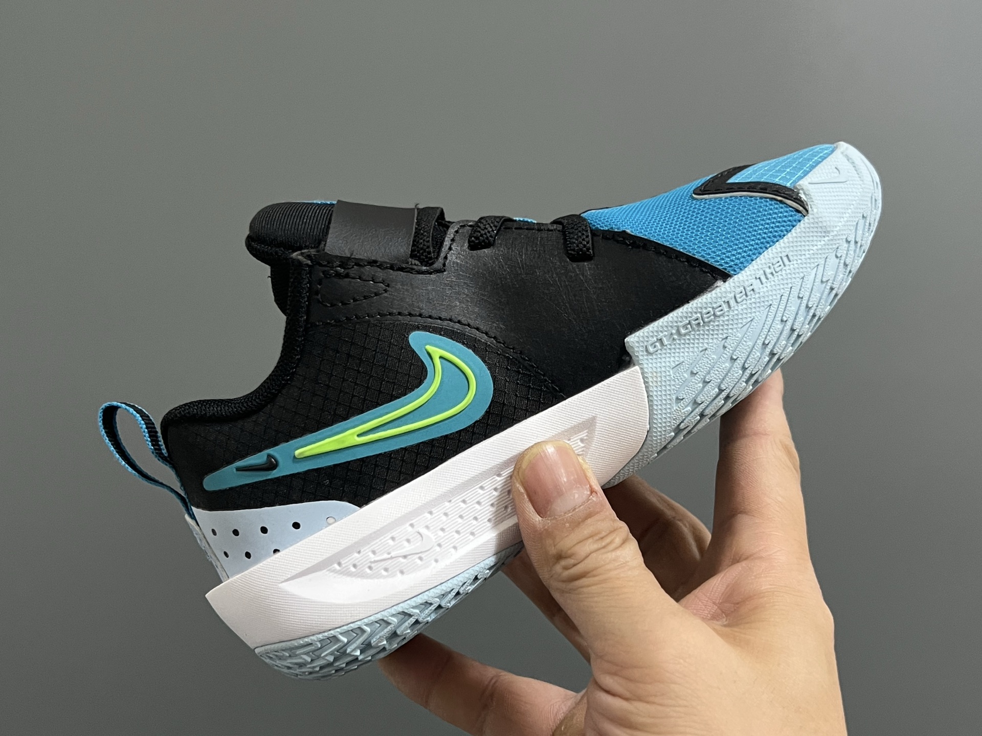 图片[8]-NK新款GT-3魔术贴儿童篮球运动鞋 尺码：26-37.5码 优质新款实战篮球鞋🏀 魔术贴设计，穿脱方便✌🏻 橡胶耐磨防滑大底，脚感超赞👍🏻 清新配色，穿搭超时髦✨-选品中心