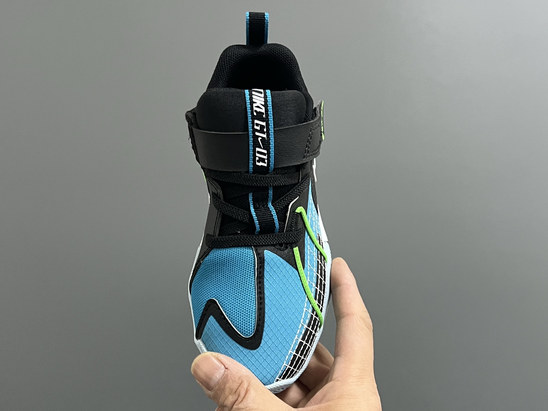 图片[5]-NK新款GT-3魔术贴儿童篮球运动鞋 尺码：26-37.5码 优质新款实战篮球鞋🏀 魔术贴设计，穿脱方便✌🏻 橡胶耐磨防滑大底，脚感超赞👍🏻 清新配色，穿搭超时髦✨-选品中心