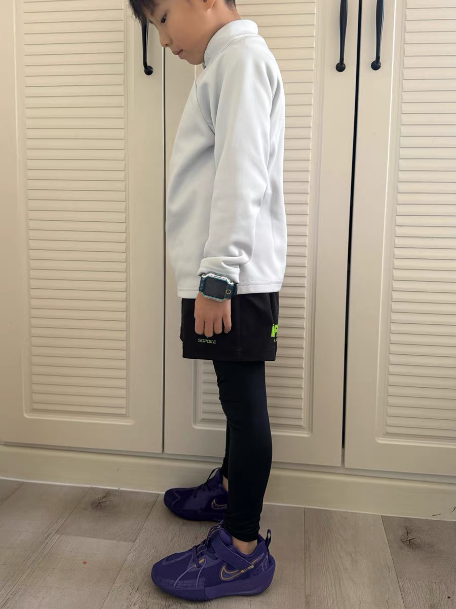 图片[9]-💰‼️‼️‼️ NK新款GT-3魔术贴儿童篮球运动鞋 尺码：26-37.5码 优质新款实战篮球鞋🏀 魔术贴设计，穿脱方便✌🏻 橡胶耐磨防滑大底，脚感超赞👍🏻 清新配色，穿搭超时髦✨-选品中心