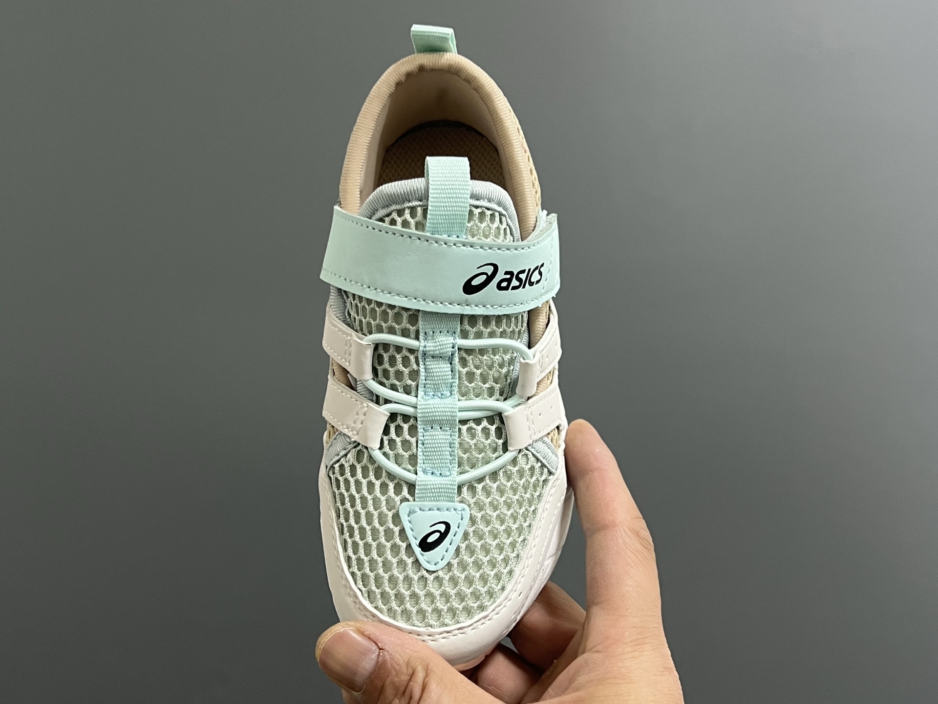 图片[8]-‼️‼️‼️ YSS 25新款春夏网面魔术贴儿童凉鞋运动鞋 尺码：26-37码 小众品牌Asics系列🆕 网面透气舒适☁️ 魔术贴设计，穿脱方便✌🏻 橡胶耐磨防滑大底，脚感不言而喻✔️ 春夏超好穿的网面凉鞋🛒-选品中心