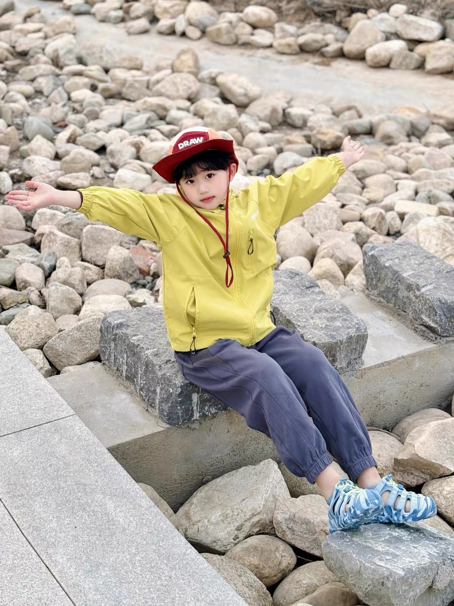 户外溯溪探险都超级合适的凉鞋😍 新配色帅呆了🆒-选品中心