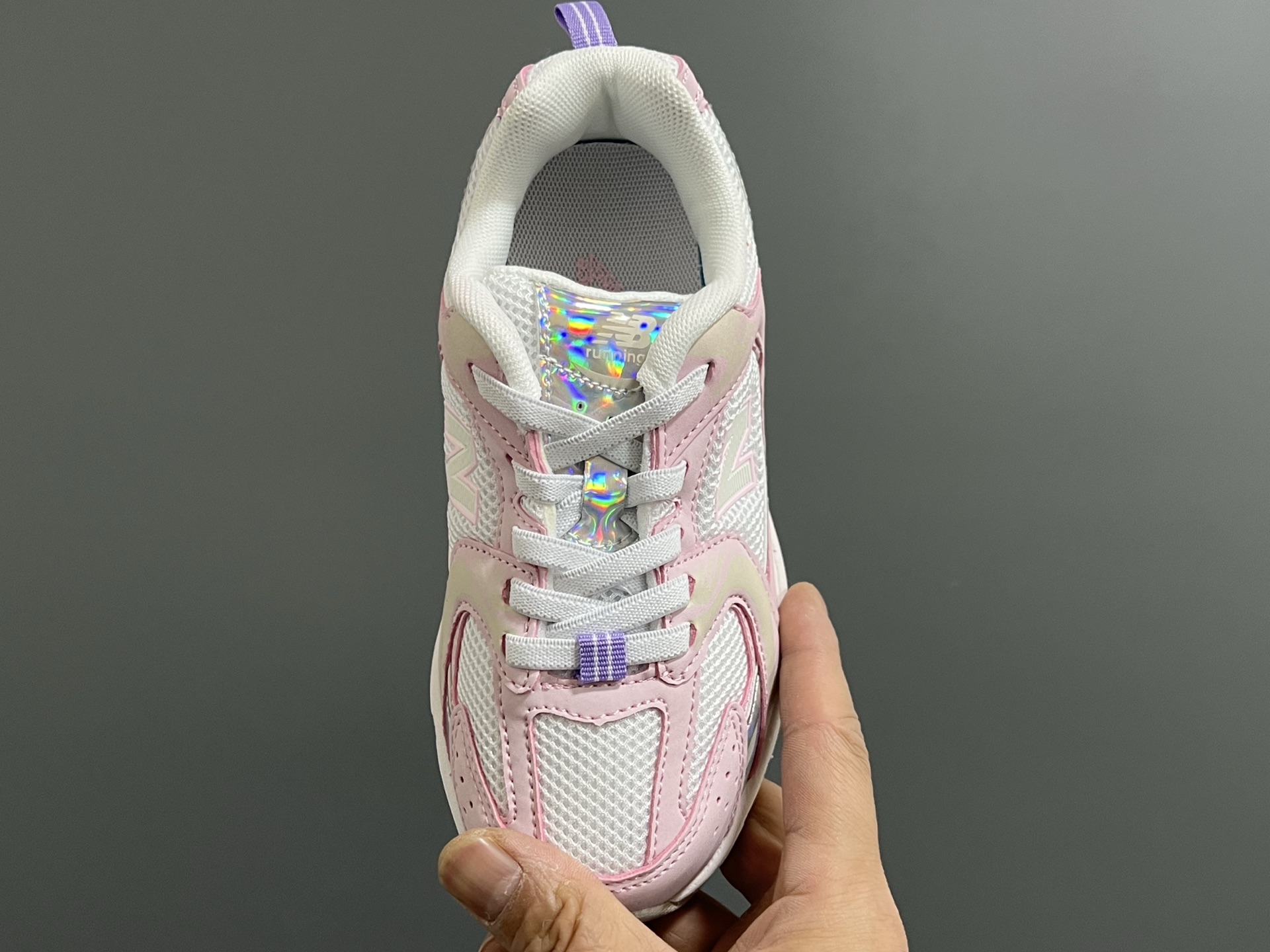 图片[8]-牛B 春秋新款530网面儿童松紧带老爹运动鞋 尺码：26-37码 真的期待了好久，终于来咯👏🏻 囤起来开春必备❤️ 松紧带设计，海玻璃鞋垫超舒适☁️ 经典老爹款式，潮范儿十足🆒 超爱的新品🆕自留推荐❤️-选品中心