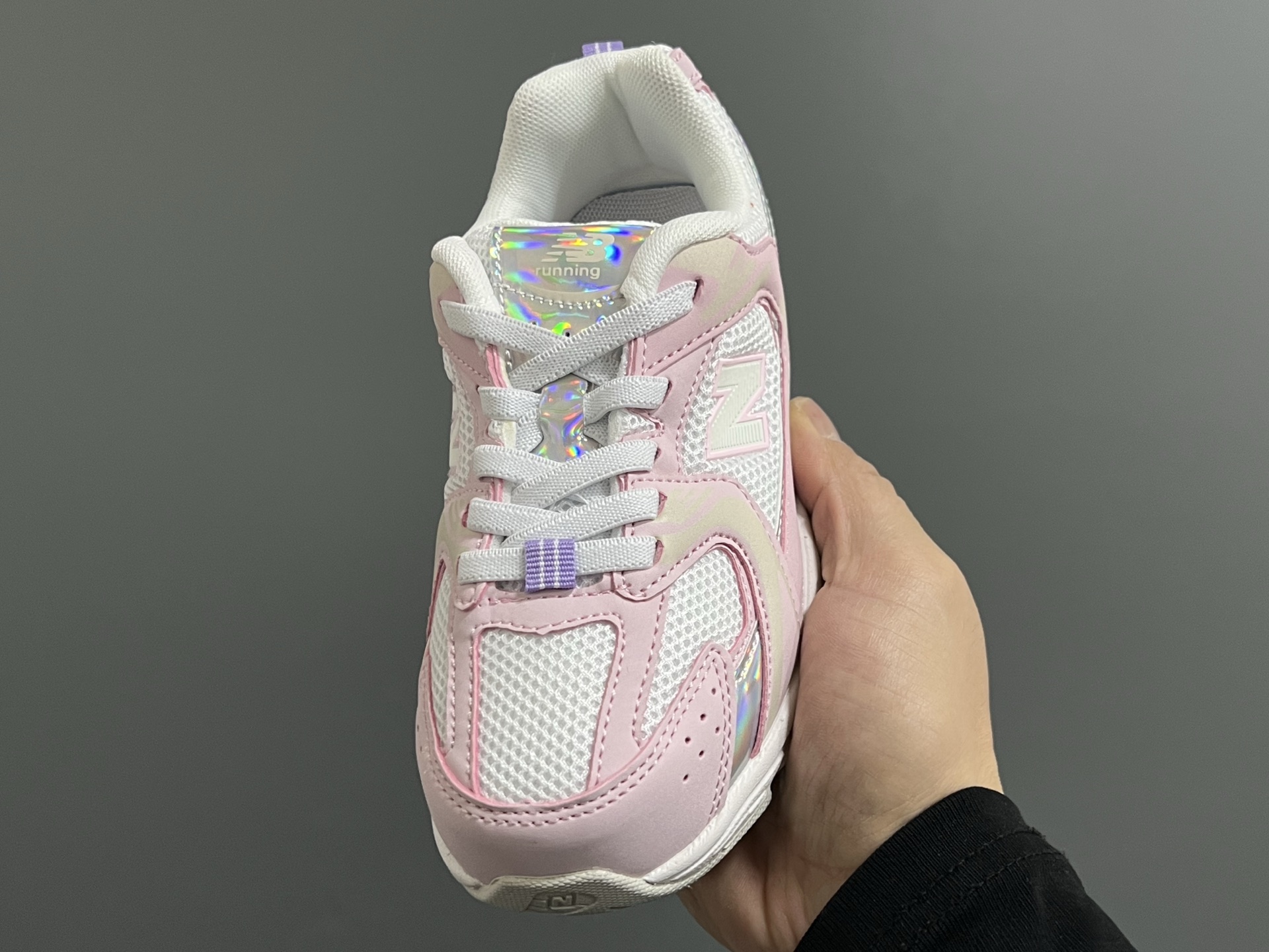 图片[3]-牛B 春秋新款530网面儿童松紧带老爹运动鞋 尺码：26-37码 真的期待了好久，终于来咯👏🏻 囤起来开春必备❤️ 松紧带设计，海玻璃鞋垫超舒适☁️ 经典老爹款式，潮范儿十足🆒 超爱的新品🆕自留推荐❤️-选品中心