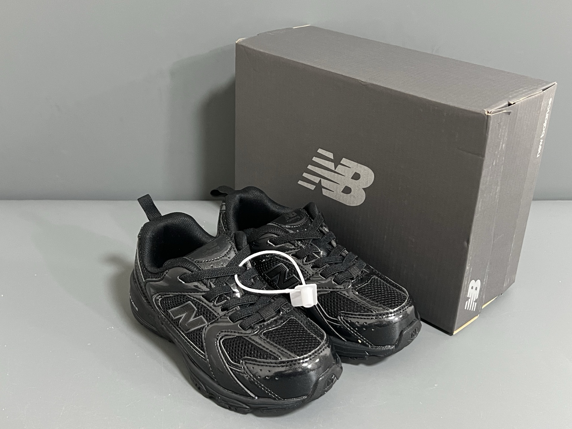 图片[3]-牛B 春秋新款530网面儿童松紧带老爹运动鞋 尺码：26-37码 真的期待了好久，终于来咯👏🏻 囤起来开春必备❤️ 松紧带设计，海玻璃鞋垫超舒适☁️ 经典老爹款式，潮范儿十足🆒 超爱的新品🆕自留推荐❤️-选品中心