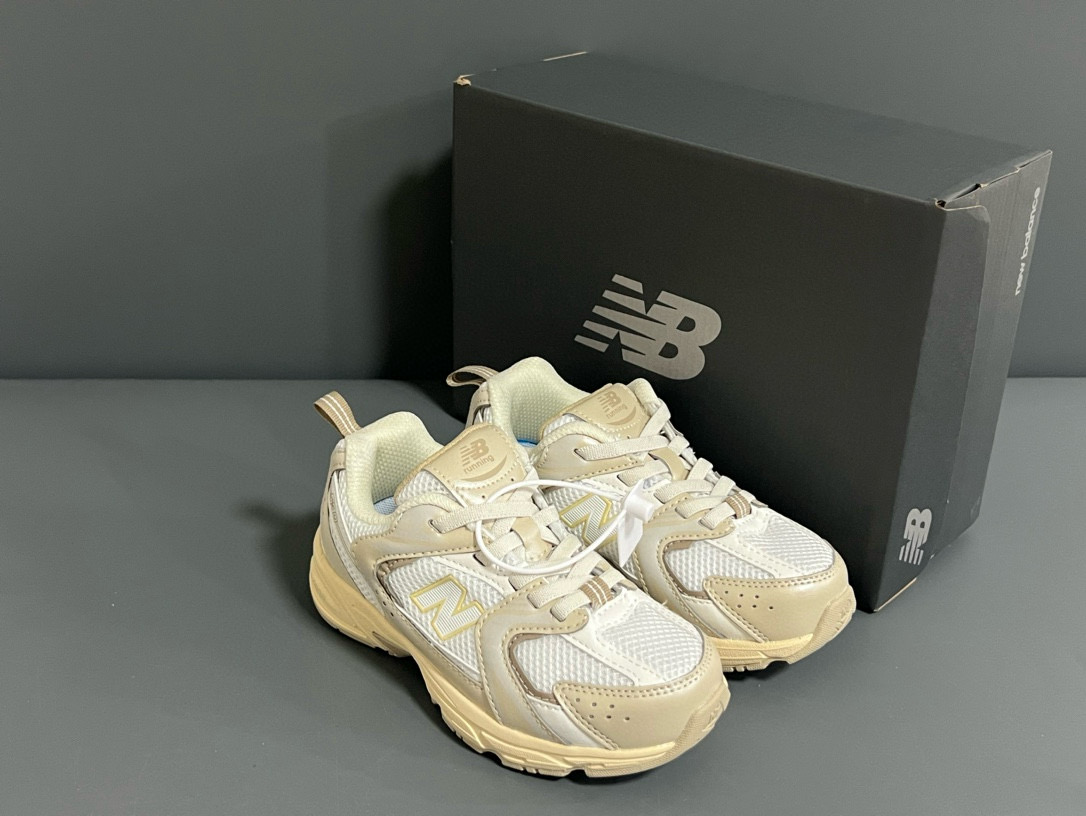 图片[6]-牛B 春秋新款530网面儿童松紧带老爹运动鞋 尺码：26-37码 真的期待了好久，终于来咯👏🏻 囤起来开春必备❤️ 松紧带设计，海玻璃鞋垫超舒适☁️ 经典老爹款式，潮范儿十足🆒 超爱的新品🆕自留推荐❤️-选品中心