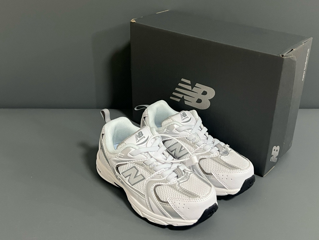 图片[5]-牛B 春秋新款530网面儿童松紧带老爹运动鞋 尺码：26-37码 真的期待了好久，终于来咯👏🏻 囤起来开春必备❤️ 松紧带设计，海玻璃鞋垫超舒适☁️ 经典老爹款式，潮范儿十足🆒 超爱的新品🆕自留推荐❤️-选品中心