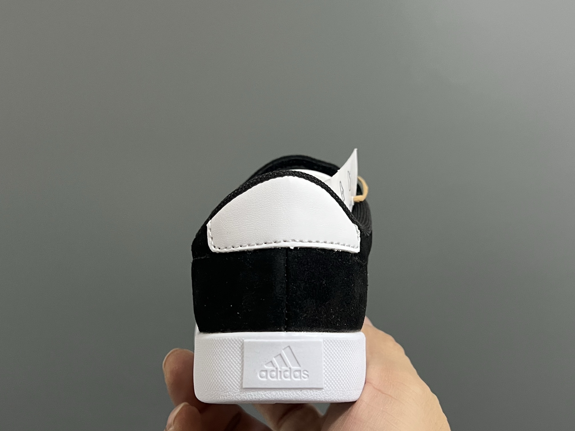 图片[8]-AD学院风儿童魔术贴休闲鞋22-37码 22-27码双扣魔术贴 28-37码魔术贴➕松紧带 优质皮料，质感超高级‼️魔术贴设计，穿脱方便✌🏻 耐磨防滑大底，满足日常生活👍🏻-选品中心