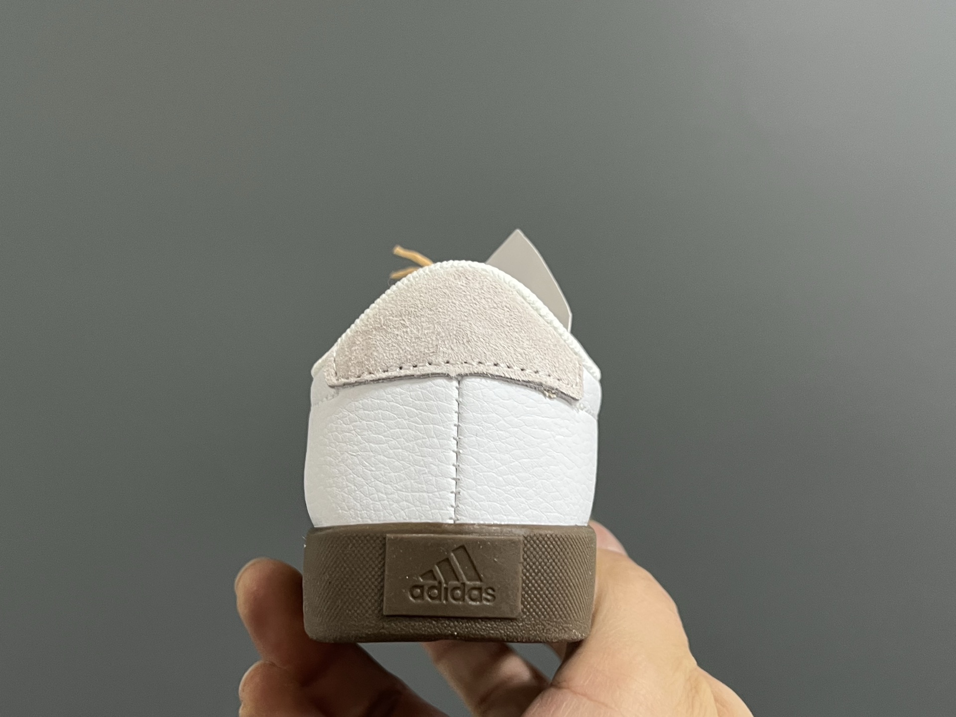 图片[7]-AD学院风儿童魔术贴休闲鞋22-37码 22-27码双扣魔术贴 28-37码魔术贴➕松紧带 优质皮料，质感超高级‼️魔术贴设计，穿脱方便✌🏻 耐磨防滑大底，满足日常生活👍🏻-选品中心