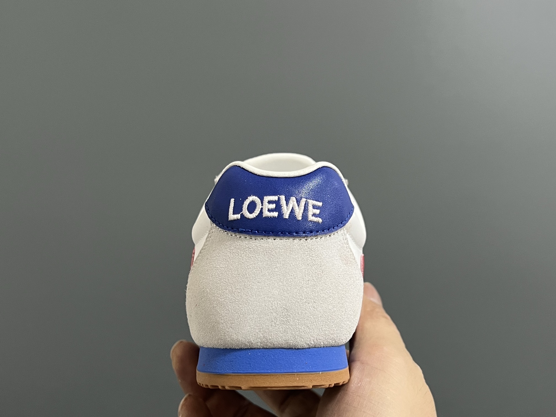 图片[6]-罗意威正确版鞋带儿童休闲鞋 尺码：26-37码 经典罗意威款式🆕 正确版不对称鞋头设计👍🏻 优质皮料拼接，质感满满💯 附赠鞋带扣，穿脱超方便✌🏻 橡胶耐磨防滑大底，脚感超舒适☁️-选品中心