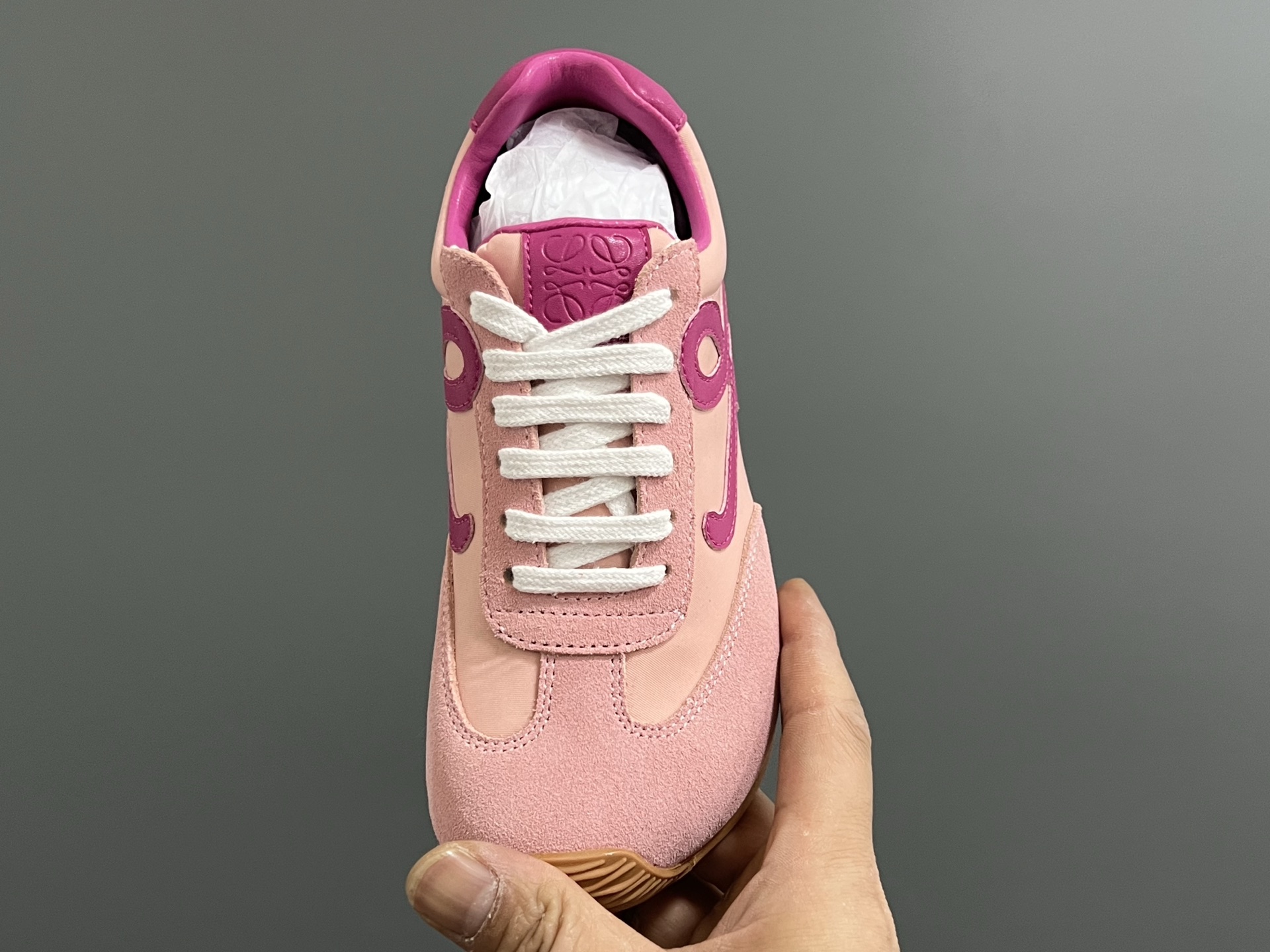 图片[8]-罗意威正确版鞋带儿童休闲鞋 尺码：26-37码 经典罗意威款式🆕 正确版不对称鞋头设计👍🏻 优质皮料拼接，质感满满💯 附赠鞋带扣，穿脱超方便✌🏻 橡胶耐磨防滑大底，脚感超舒适☁️-选品中心