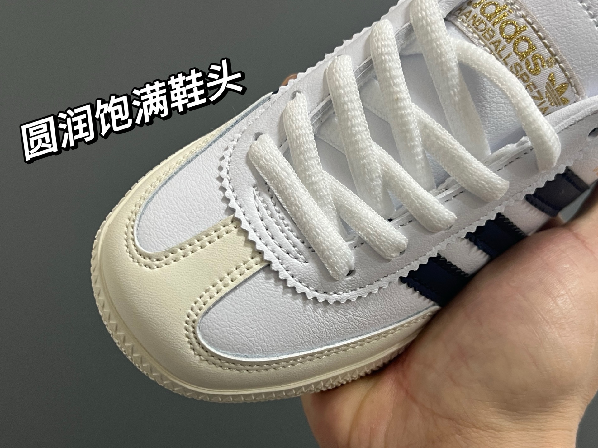 #9️⃣宫格细节图 精致细节做工 质感超赞👍🏻 经典百搭款式，时髦度🆙-选品中心