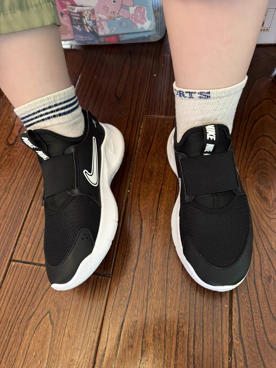 图片[5]-尺码表更新👇🏻NK新款专G版赤足3代儿童一脚蹬运动鞋 尺码：24-37码 内长为适合脚长，脚多长选多长 例：脚长17左右选择29码比较合适 多花一分钟量好脚长，🉑节约来回换码的时间和运费哦😘-选品中心