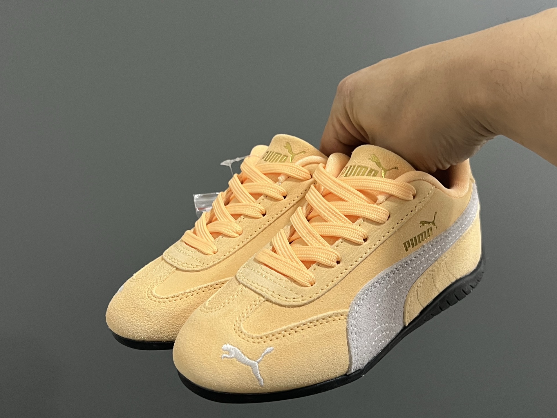 图片[2]-彪M新款复古德训儿童休闲鞋 尺码：24-35码 经典PUMA🏎️系列🆕 优质猪八革面料，质感满满💯 两幅鞋带替换，附赠鞋带扣✔️ 橡胶耐磨防滑大底，脚感不言而喻☁️-选品中心