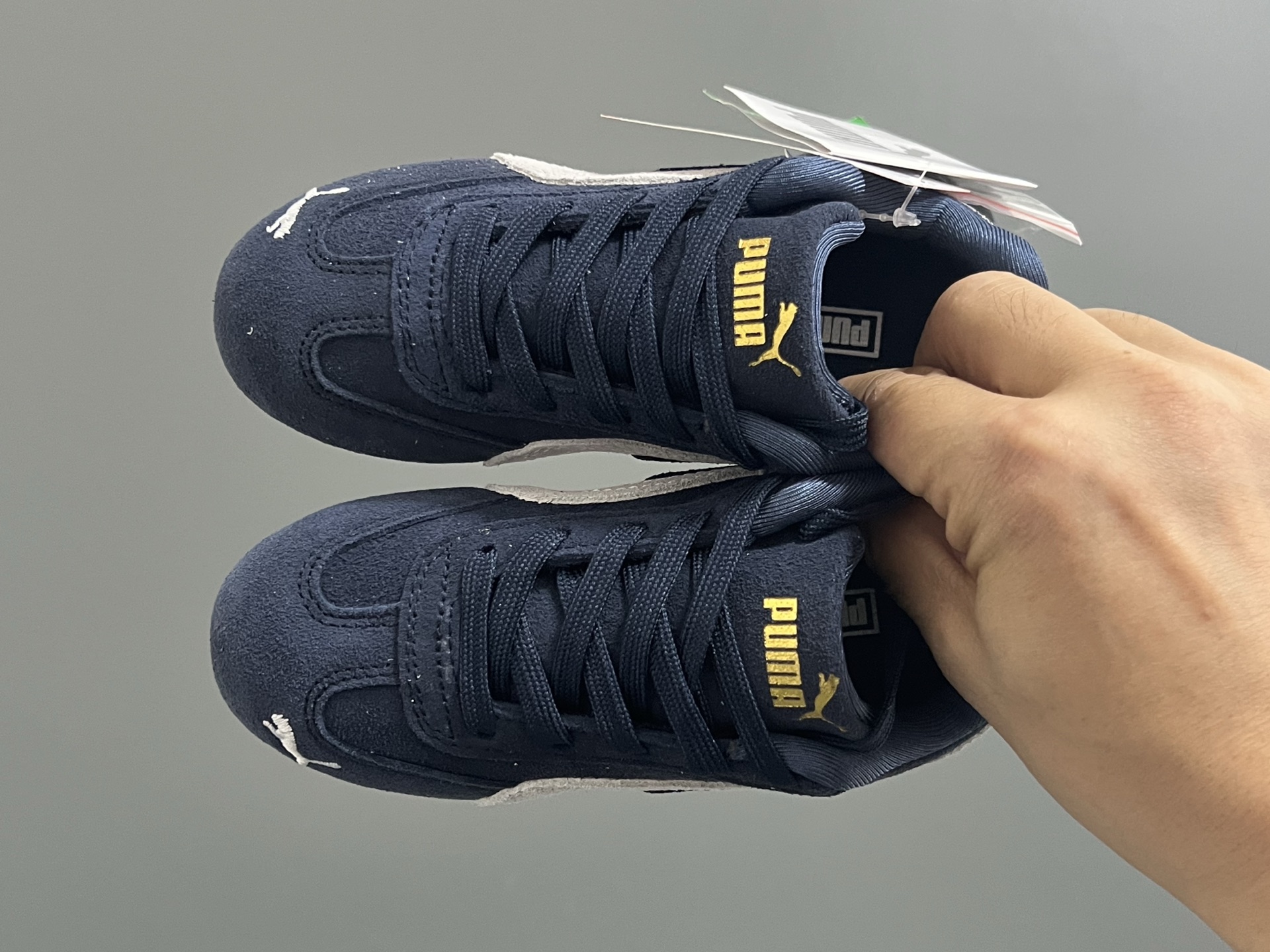 彪M新款复古德训儿童休闲鞋 尺码：24-35码 经典PUMA🏎️系列🆕 优质猪八革面料，质感满满💯 两幅鞋带替换，附赠鞋带扣✔️ 橡胶耐磨防滑大底，脚感不言而喻☁️-选品中心