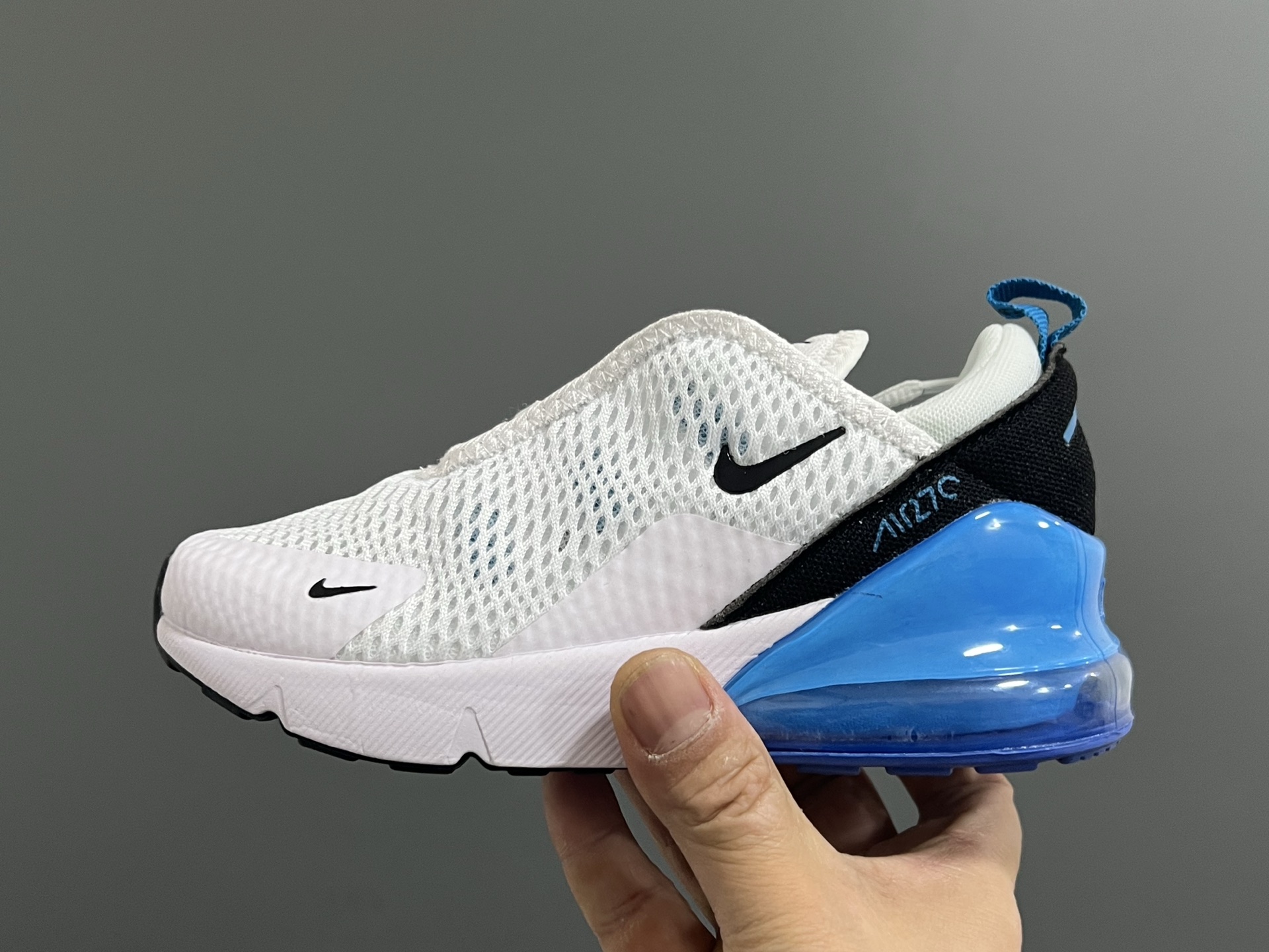 图片[4]-NK新款270网面儿童运动鞋 尺码：26-37码 经典270气垫款式🆕 网面透气拼接☁️ 真实气垫填充，脚感超赞👍🏻 质感满满💯-选品中心