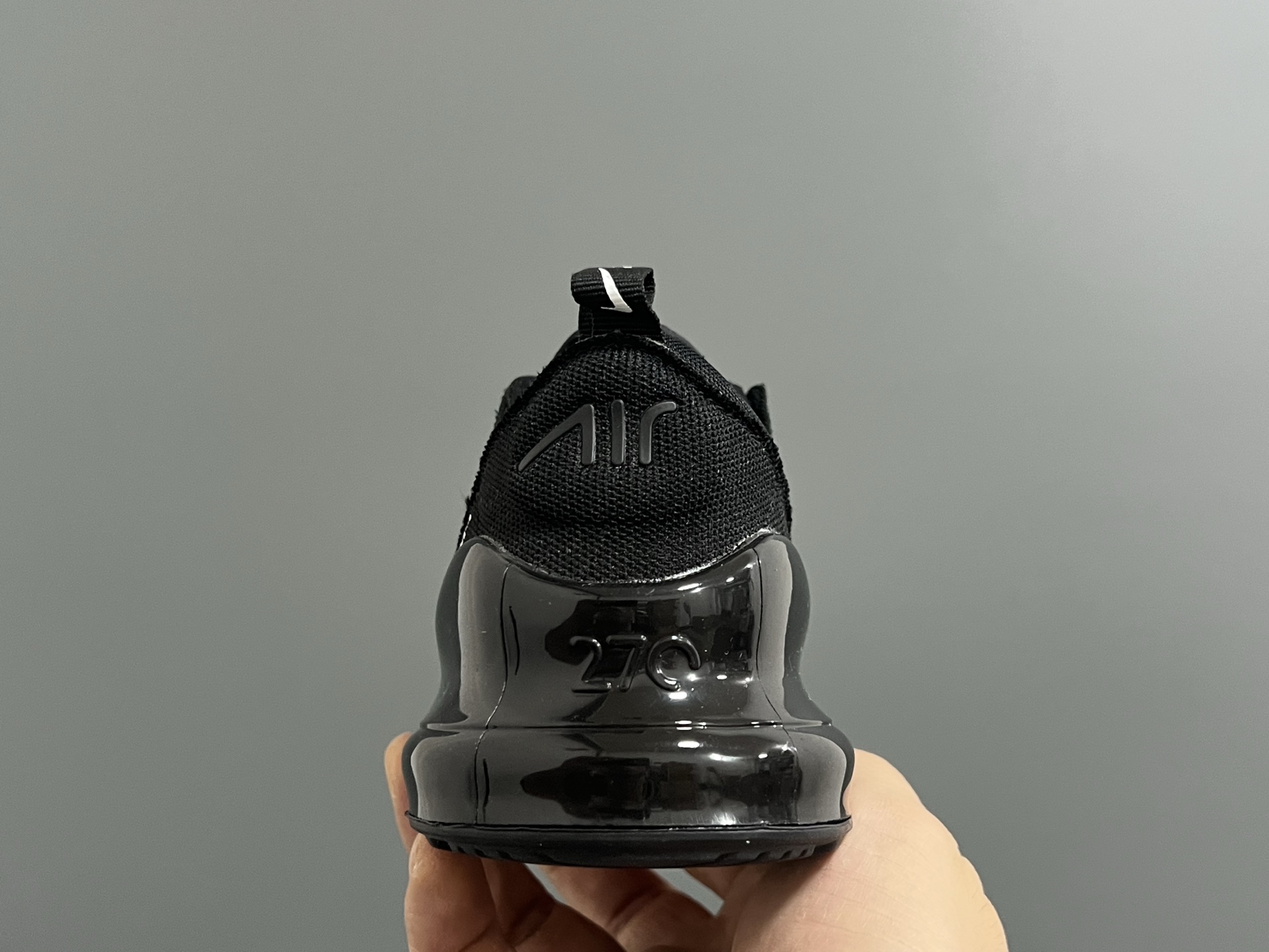 图片[6]-NK新款270网面儿童运动鞋 尺码：26-37码 经典270气垫款式🆕 网面透气拼接☁️ 真实气垫填充，脚感超赞👍🏻 质感满满💯-选品中心