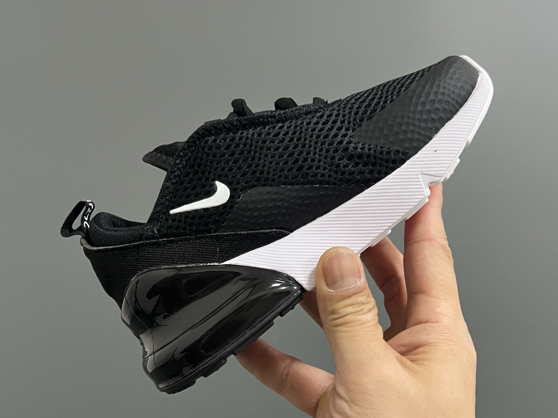 图片[5]-NK新款270网面儿童运动鞋 尺码：26-37码 经典270气垫款式🆕 网面透气拼接☁️ 真实气垫填充，脚感超赞👍🏻 质感满满💯-选品中心