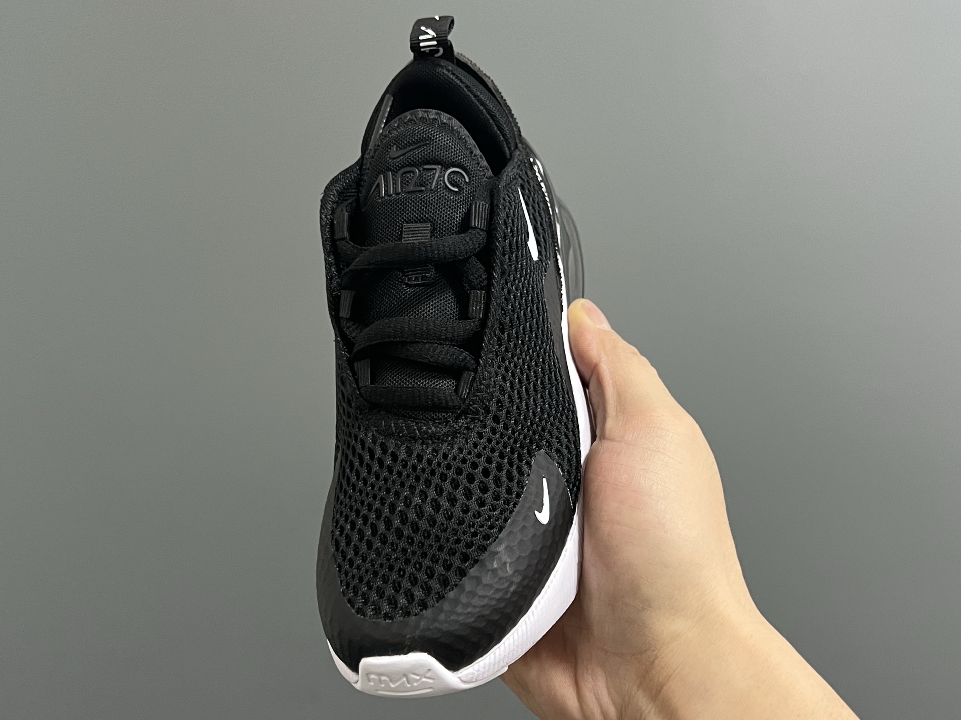 图片[3]-NK新款270网面儿童运动鞋 尺码：26-37码 经典270气垫款式🆕 网面透气拼接☁️ 真实气垫填充，脚感超赞👍🏻 质感满满💯-选品中心