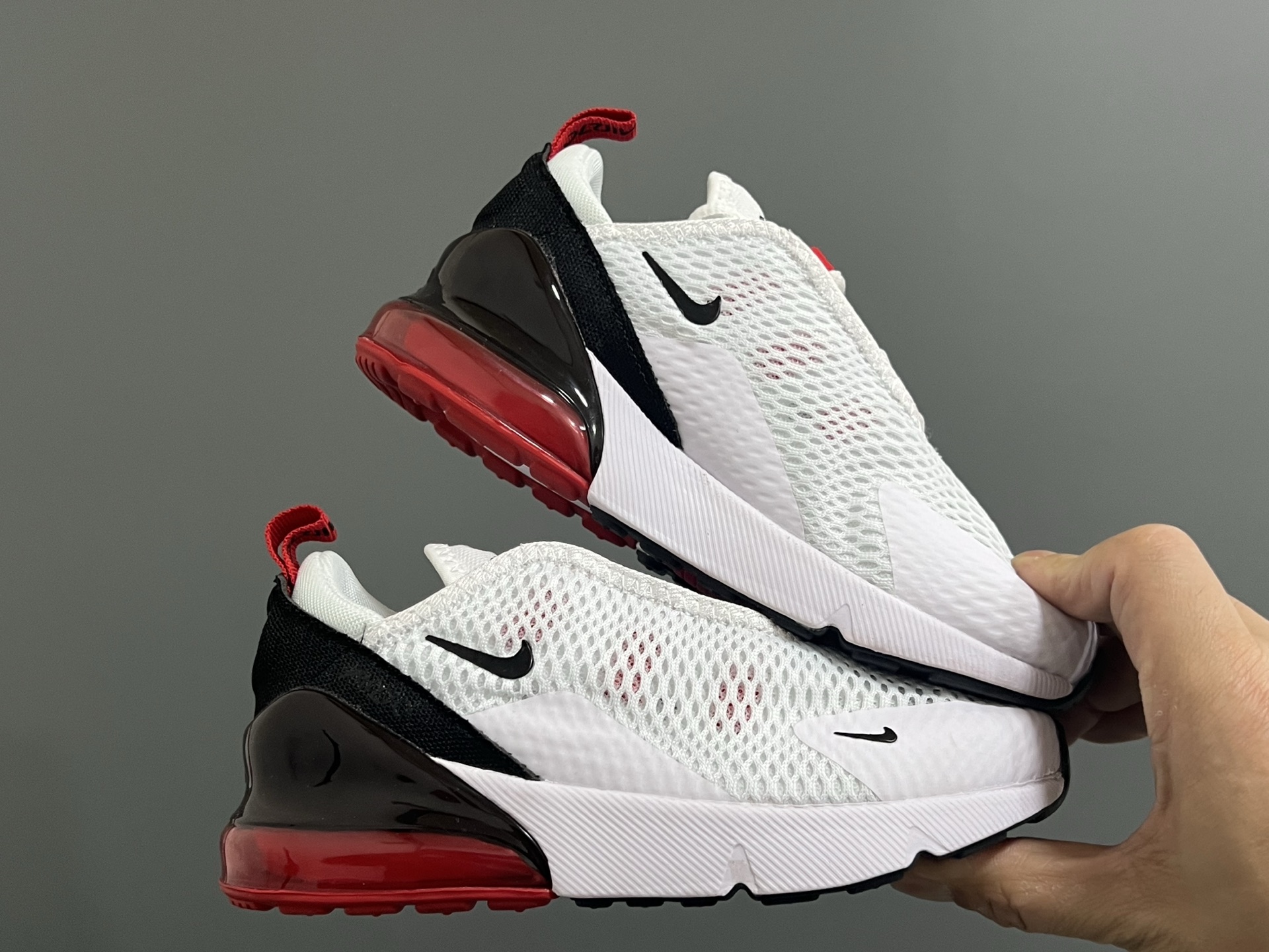 图片[9]-NK新款270网面儿童运动鞋 尺码：26-37码 经典270气垫款式🆕 网面透气拼接☁️ 真实气垫填充，脚感超赞👍🏻 质感满满💯-选品中心