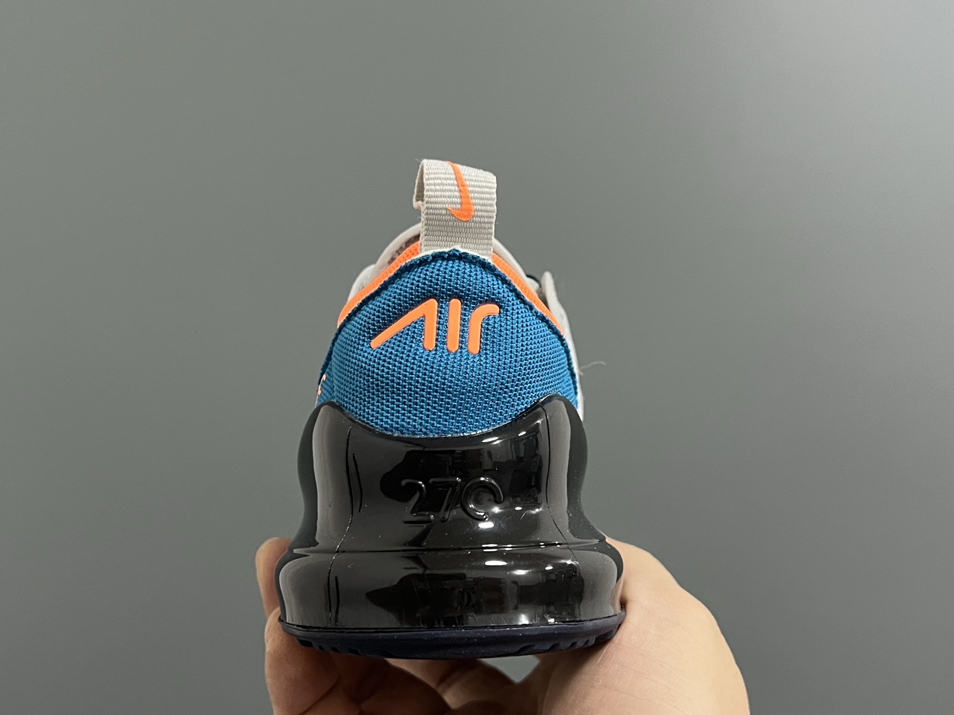 图片[7]-NK新款270网面儿童运动鞋 尺码：26-37码 经典270气垫款式🆕 网面透气拼接☁️ 真实气垫填充，脚感超赞👍🏻 质感满满💯-选品中心