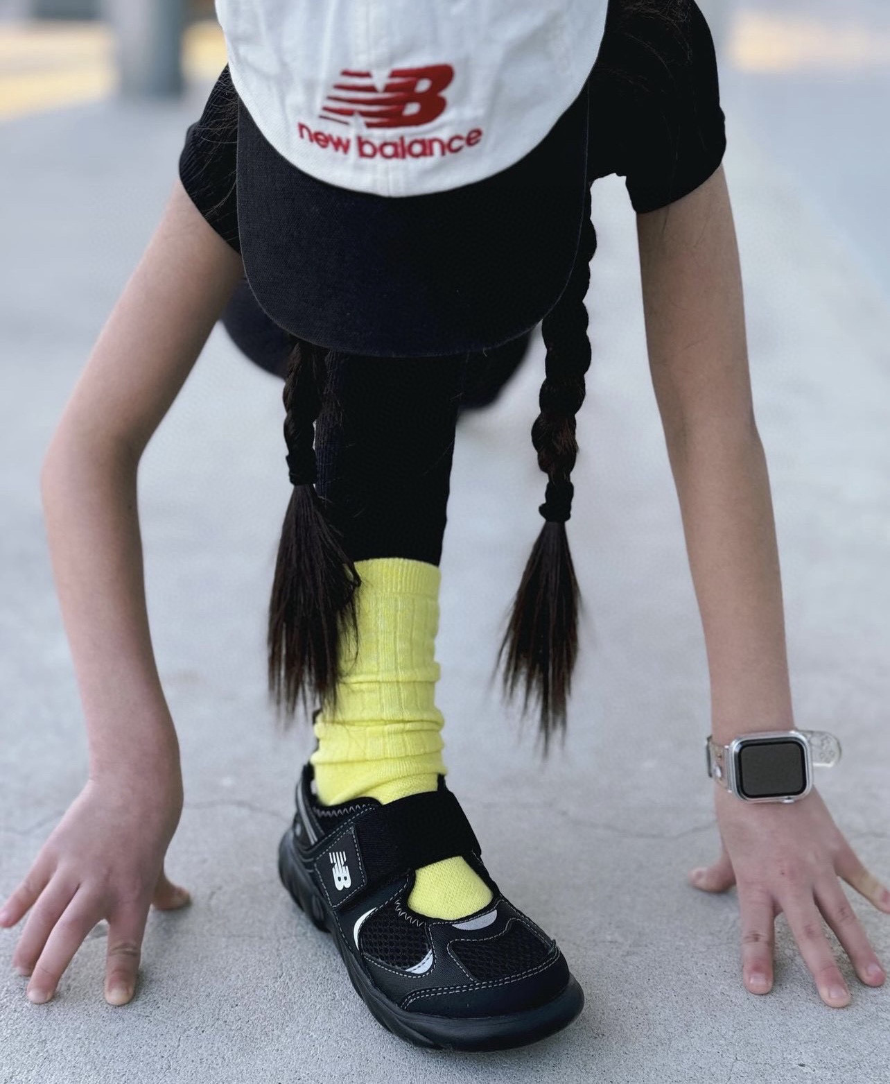 图片[8]-原单NB920魔术贴儿童凉鞋 尺码：24-37码 新工厂新工艺🆕 细节做工超精致💯 镂空网面透气又舒适☁️ 玛丽珍款式，潮童必备❤️-选品中心