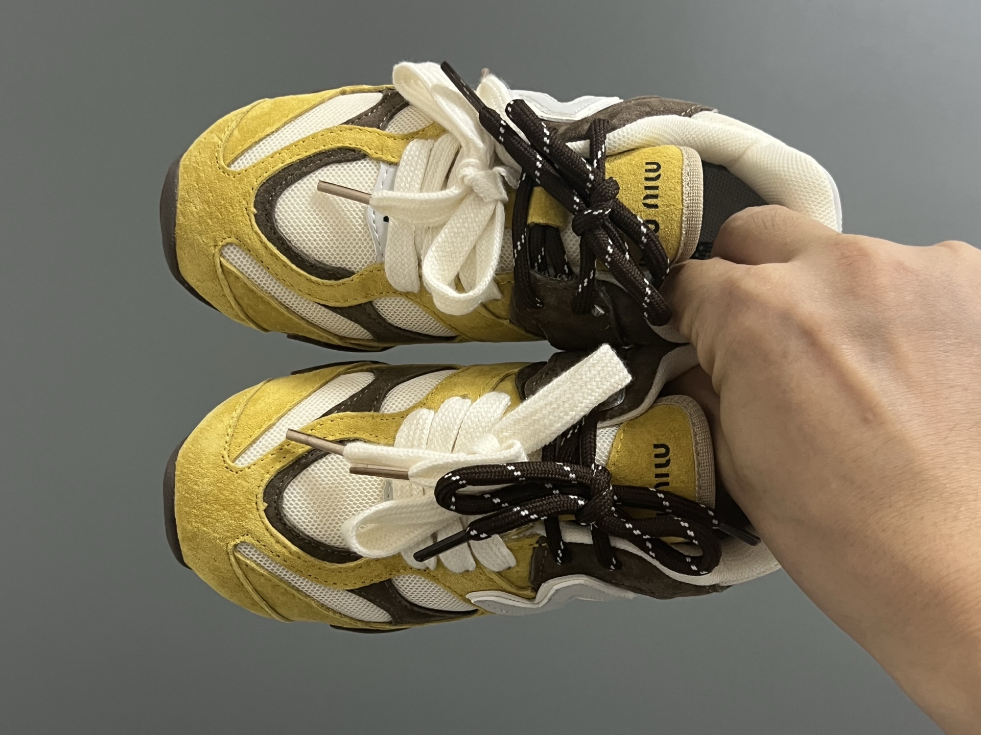 图片[2]-NB新款9060联名儿童魔术贴休闲鞋 尺码：24-37码 经典NB9060联名系列🆕 魔术贴设计，穿脱方便✌🏻 网面皮料拼接，质感满满💯 百搭又时髦款✨-选品中心