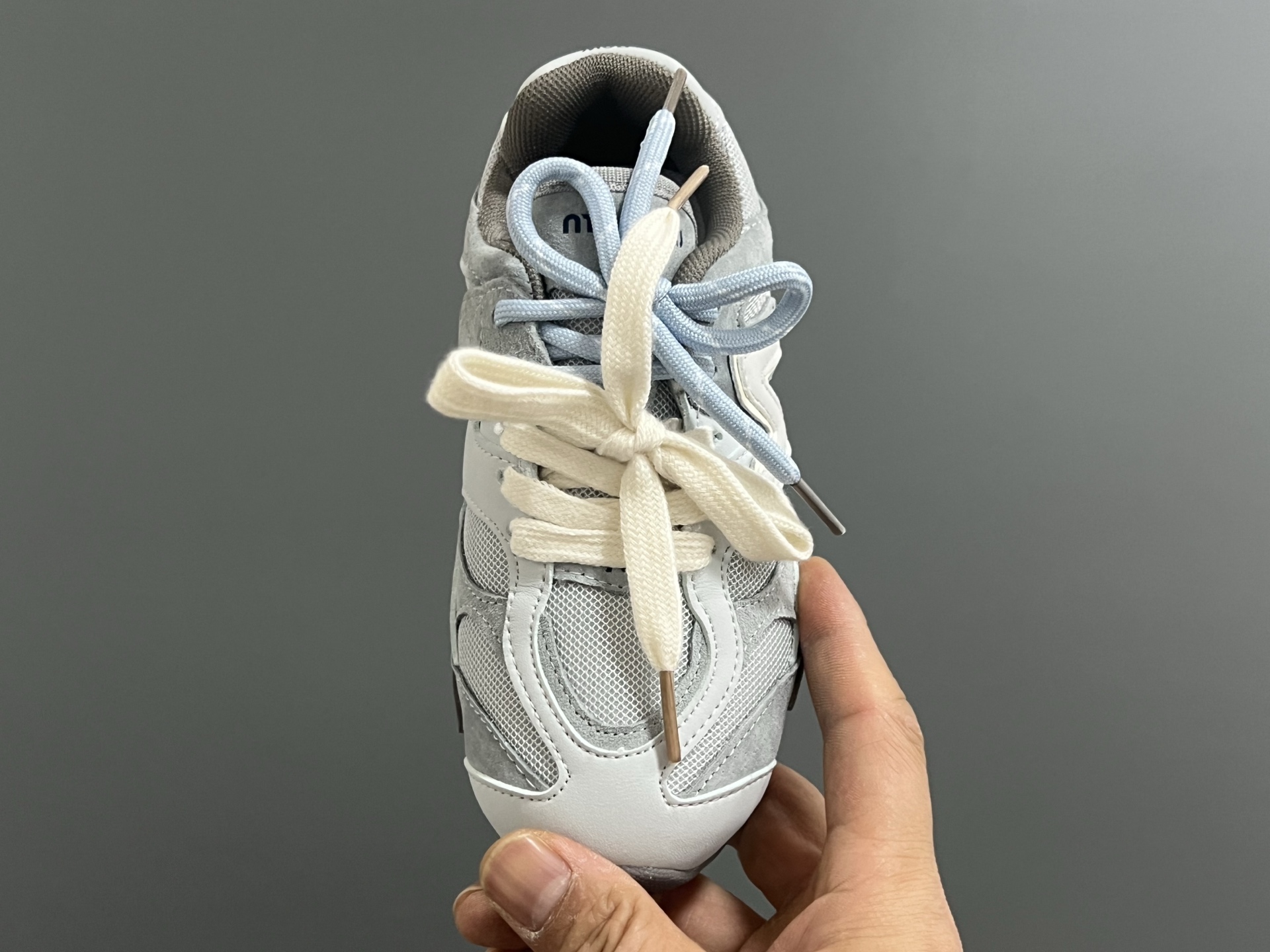 图片[8]-牛B新款9060联名儿童魔术贴休闲鞋 尺码：24-37码 经典NB9060联名系列🆕 魔术贴设计，穿脱方便✌🏻 网面皮料拼接，质感满满💯 百搭又时髦款✨-选品中心