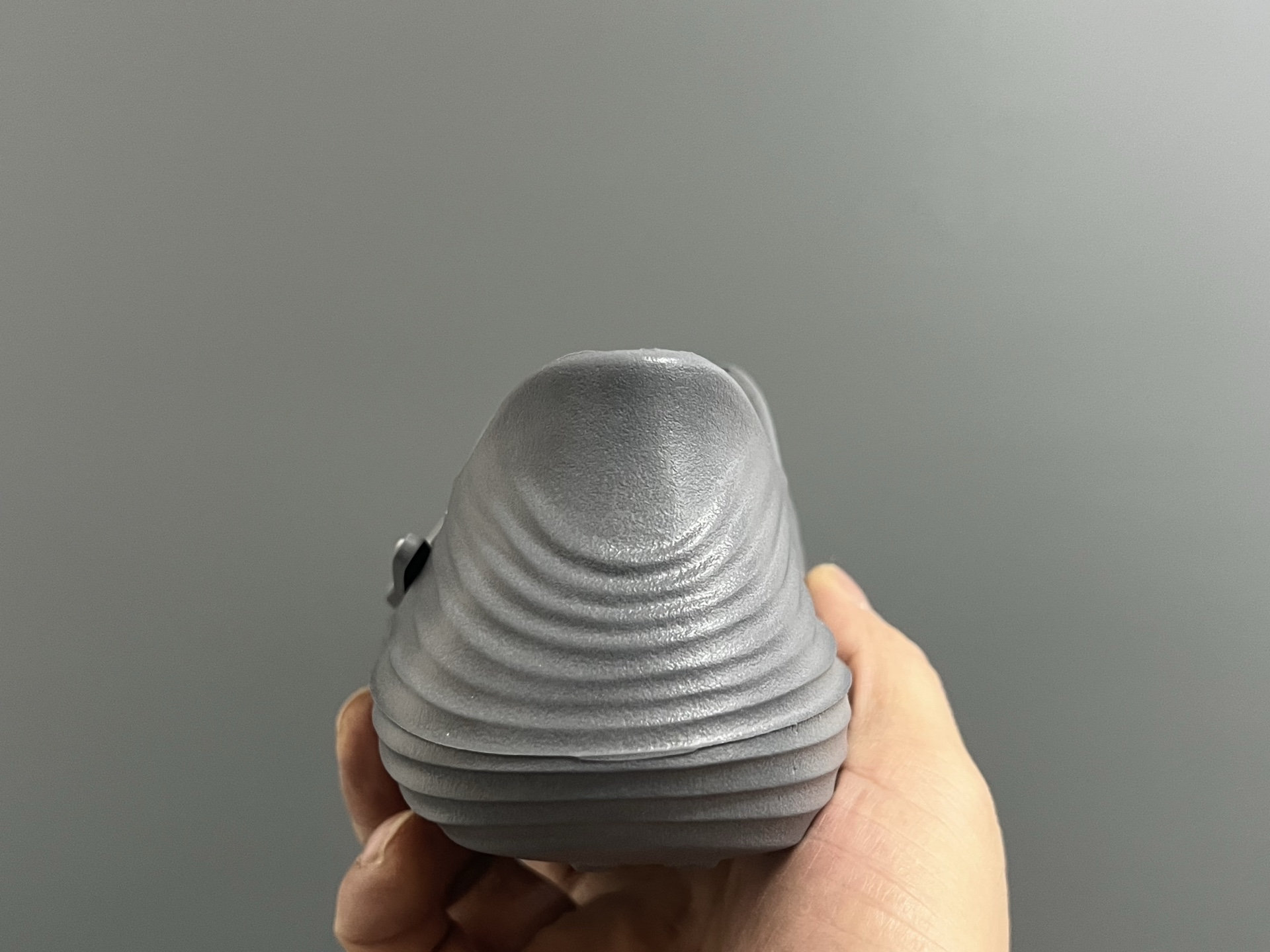 图片[7]-NK 新款洞洞沙滩一脚蹬亲子凉鞋 尺码：28-35码， 经典NK洞洞凉鞋款🏝️ 超轻EVA一体款式，超轻超舒适☁️ 可爱的卡通挂件搭配，上脚爱超可爱☺️ 大人不带配饰，下单注意⚠️-选品中心