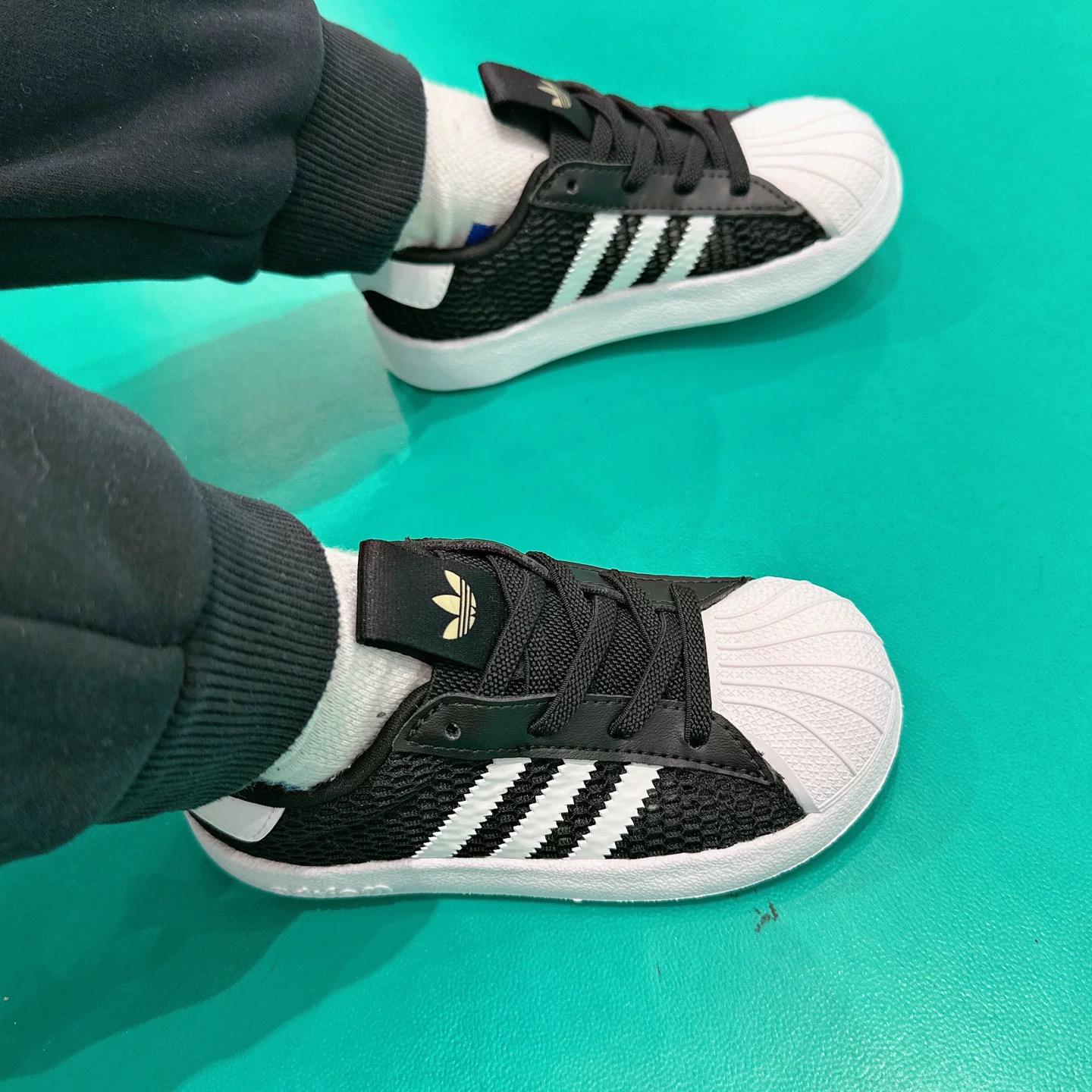 图片[5]-尺码表更新👇🏻A家新款贝壳头网面松紧带一脚蹬儿童运动鞋 尺码：22-37码 内长为适合脚长，脚多长选多长 例：脚长17左右选择29码比较合适 多花一分钟量好脚长，🉑节约来回换码的时间和运费哦😘-选品中心