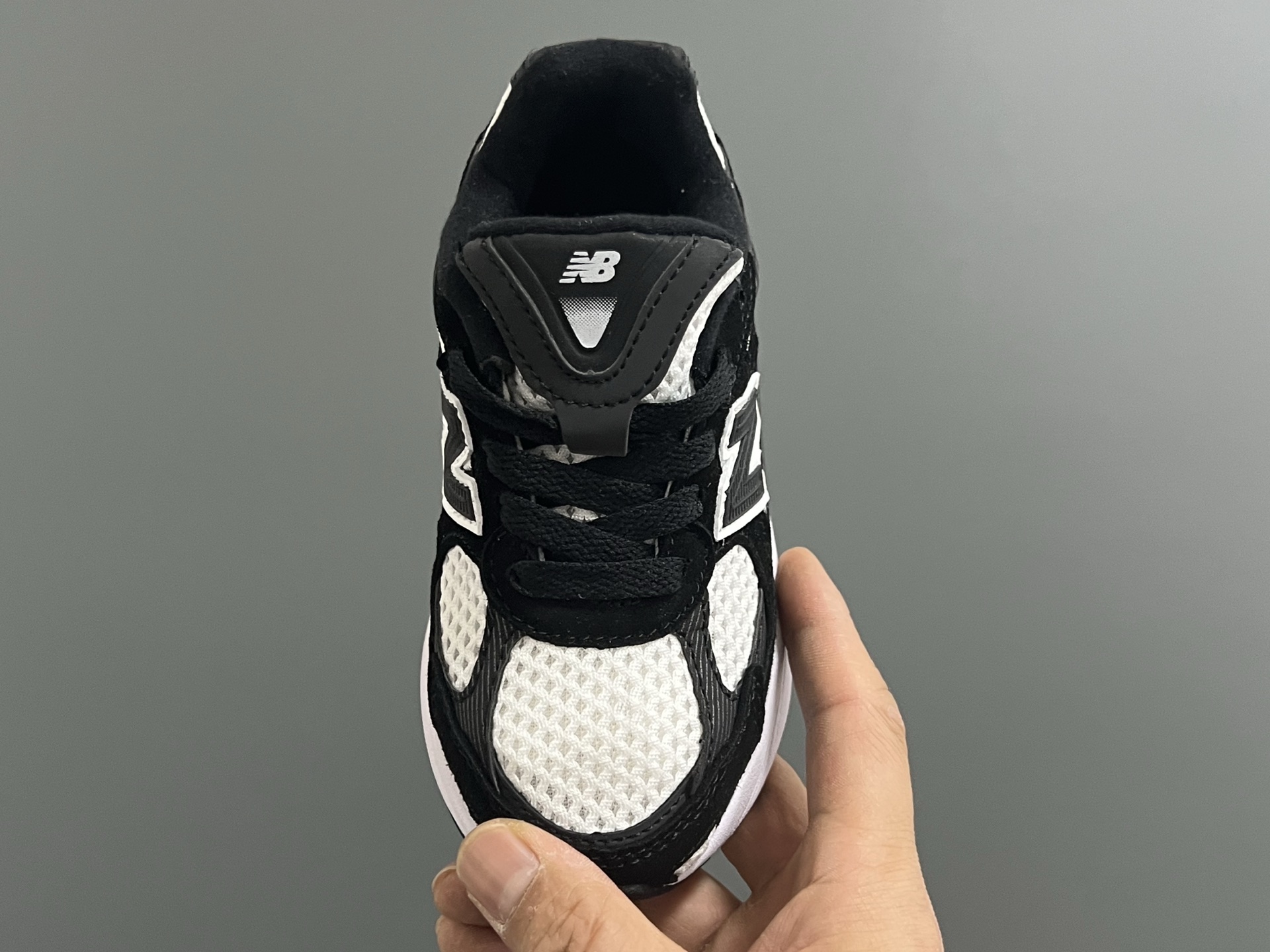 图片[7]-牛B新款2010网面鞋带款儿童老爹鞋 尺码：24-36码 经典NB2010款式🆕 网面设计，透气舒适不闷脚☁️ 老爹款式，百搭又时髦✨-选品中心