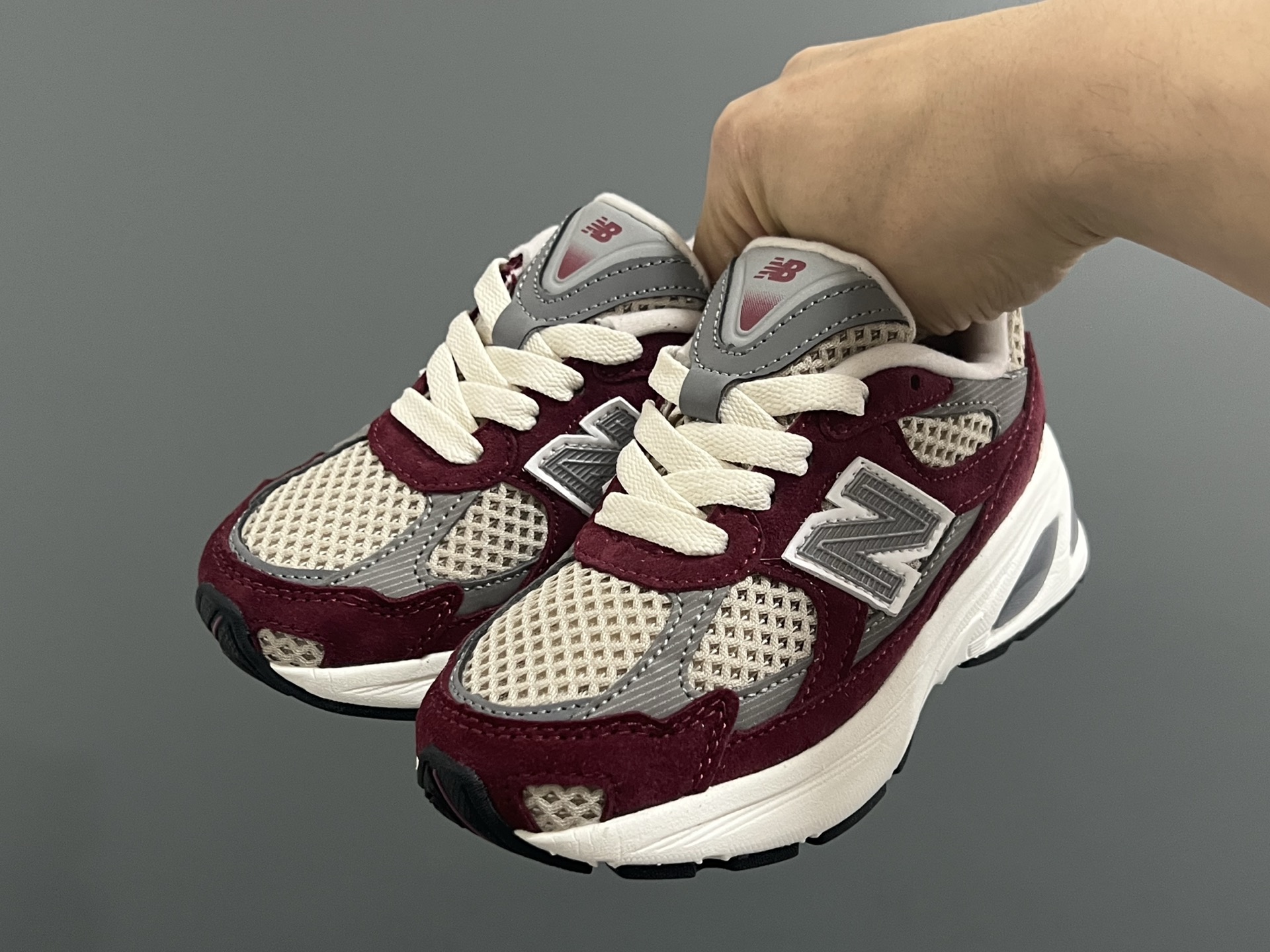 NB 2010网面鞋带款儿童老爹鞋24-36码 经典NB2010款式🆕 网面设计，透气舒适不闷脚☁️ 老爹款式，百搭又时髦✨-选品中心