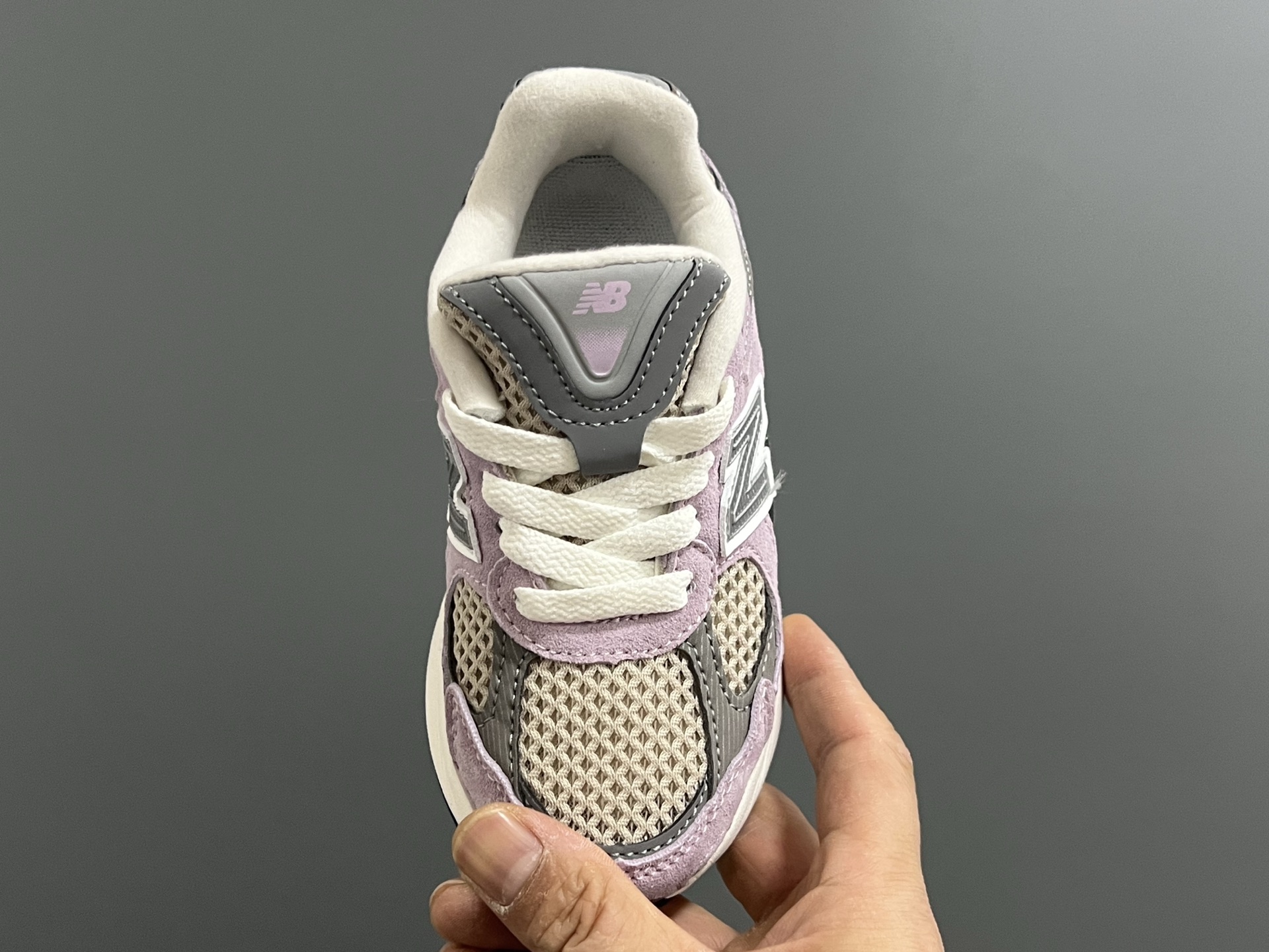 图片[7]-牛B新款2010网面鞋带款儿童老爹鞋 尺码：24-36码 经典NB2010款式🆕 网面设计，透气舒适不闷脚☁️ 老爹款式，百搭又时髦✨-选品中心