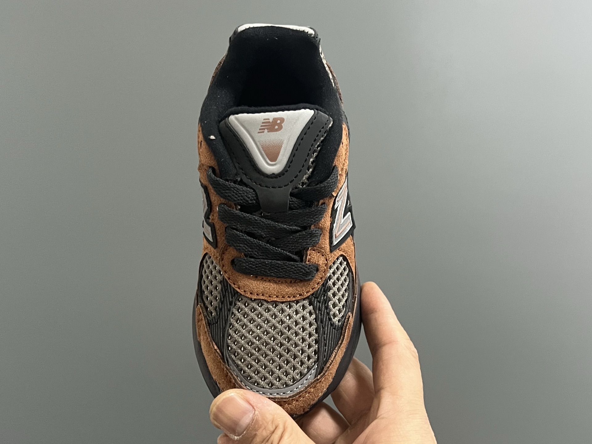 图片[8]-牛B新款2010网面鞋带款儿童老爹鞋 尺码：24-36码 经典NB2010款式🆕 网面设计，透气舒适不闷脚☁️ 老爹款式，百搭又时髦✨-选品中心