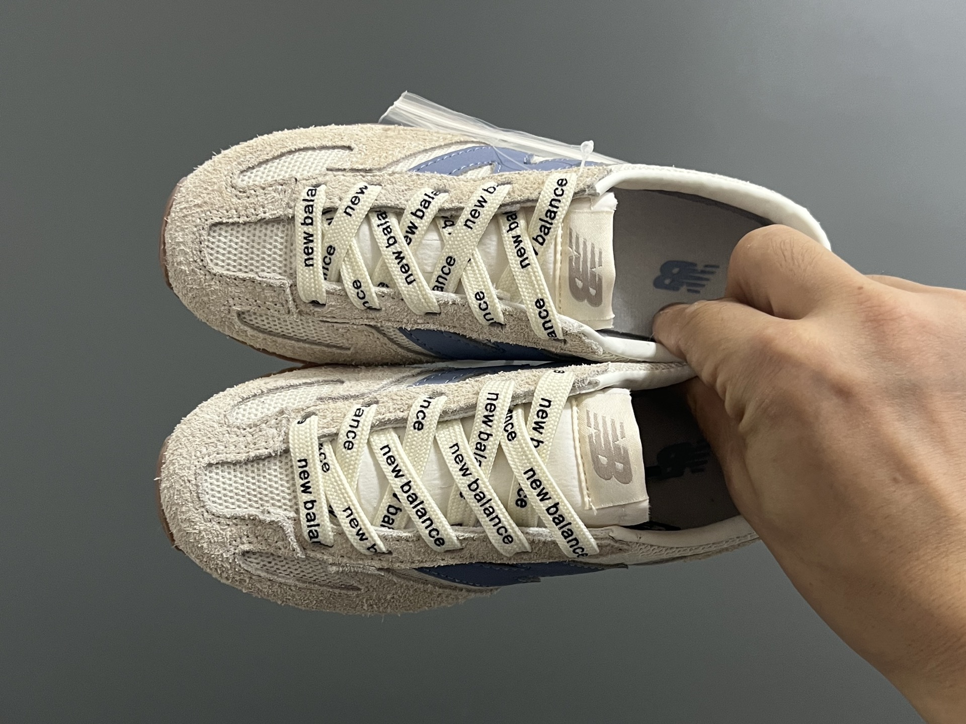 牛B新款471大小童亲子运动鞋 尺码：26-37码 经典NB471运动款🆕 小童松紧扣，大童鞋带扣设计⚠️ 优质麂皮拼接，质感满分💯 耐磨防滑大底，满足日常运动✔️-选品中心