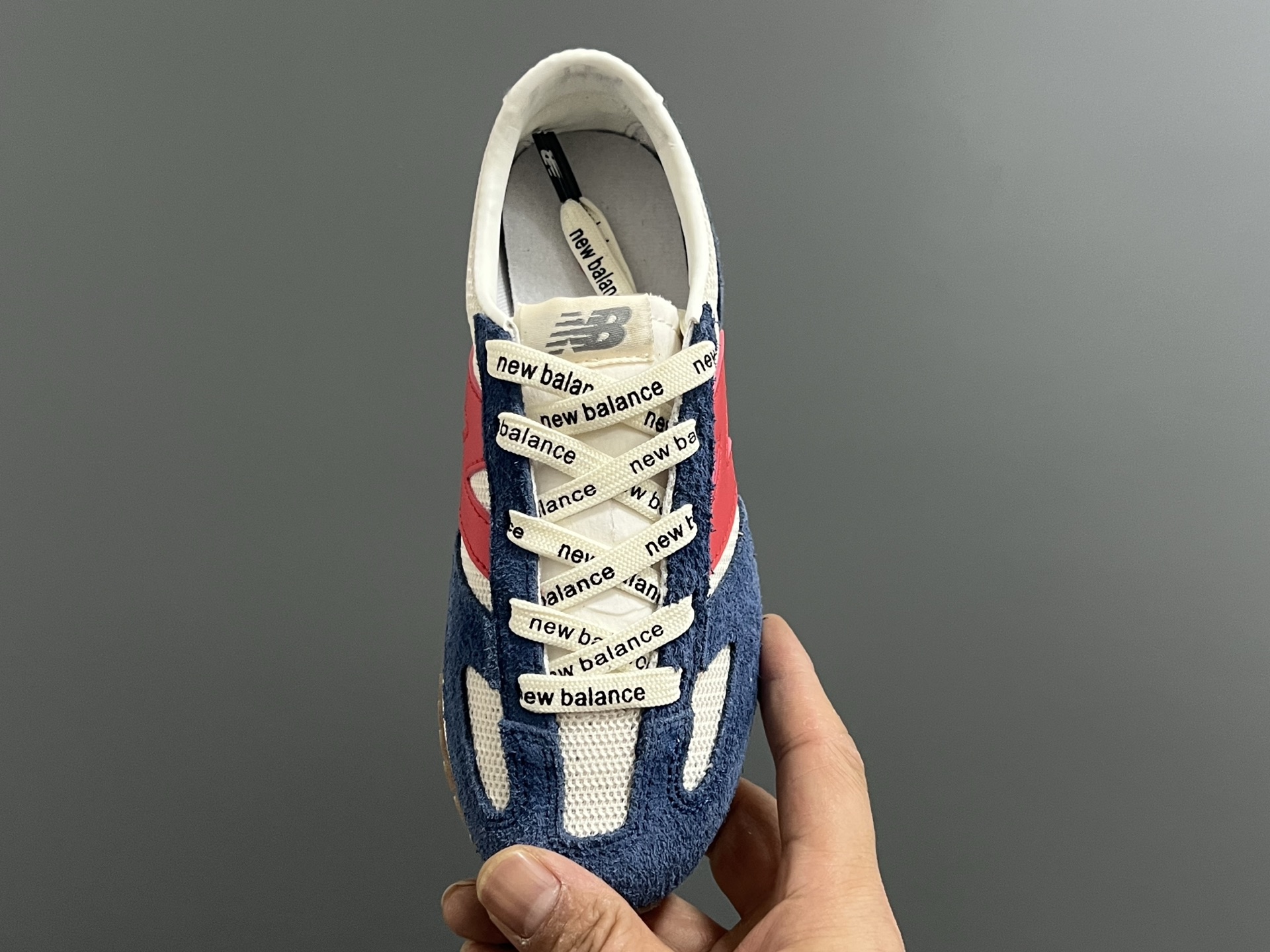 图片[3]-牛B新款471大小童亲子运动鞋 尺码：26-37码 经典NB471运动款🆕 小童松紧扣，大童鞋带扣设计⚠️ 优质麂皮拼接，质感满分💯 耐磨防滑大底，满足日常运动✔️-选品中心