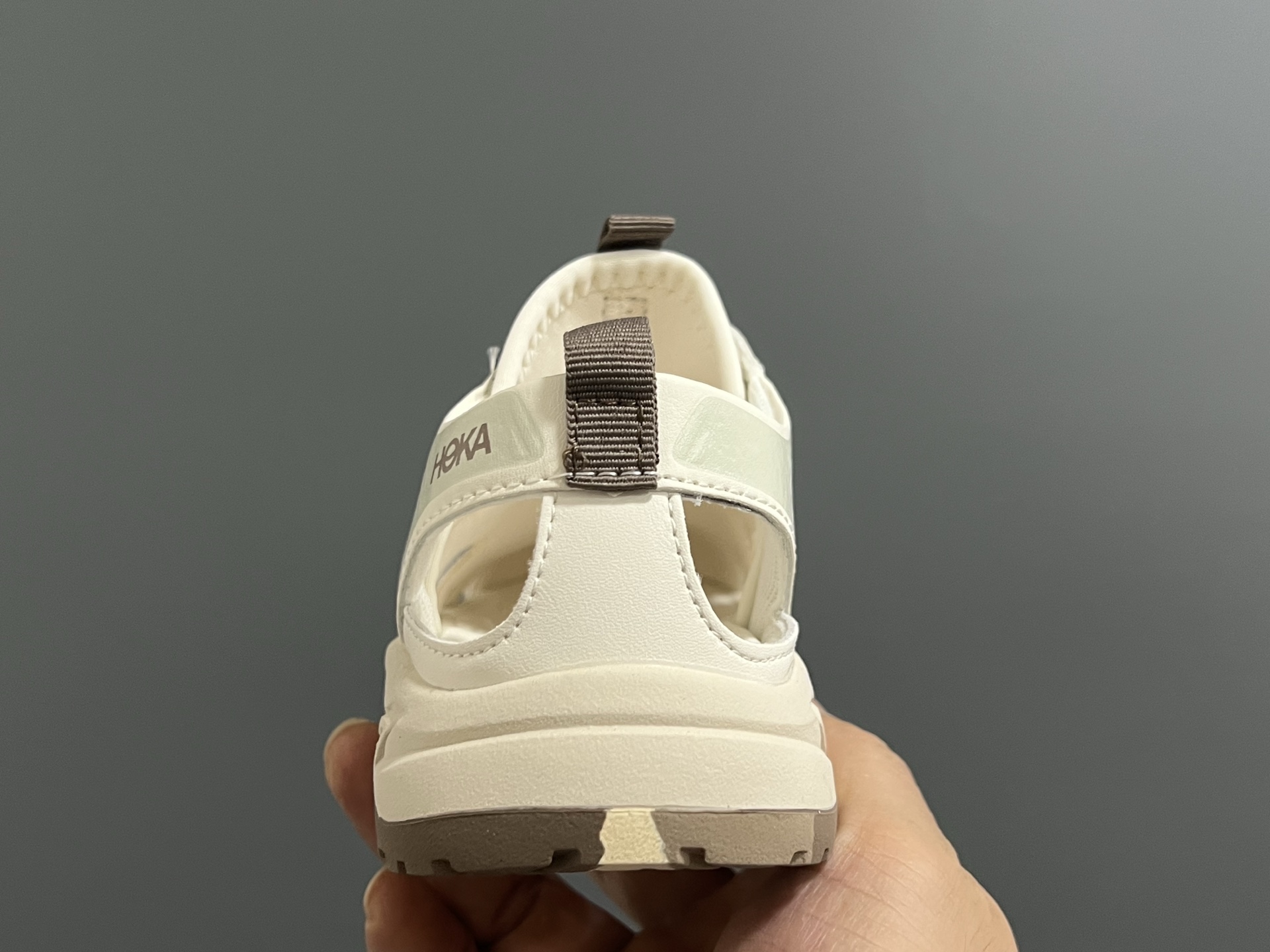 图片[6]-HOKA2代松紧扣溯溪户外儿童凉鞋26-37码 经典HOKA户外溯溪系列🔥 松紧扣设计，穿脱方便✌🏻 橡胶耐磨防滑大底，脚感超赞👍🏻-选品中心