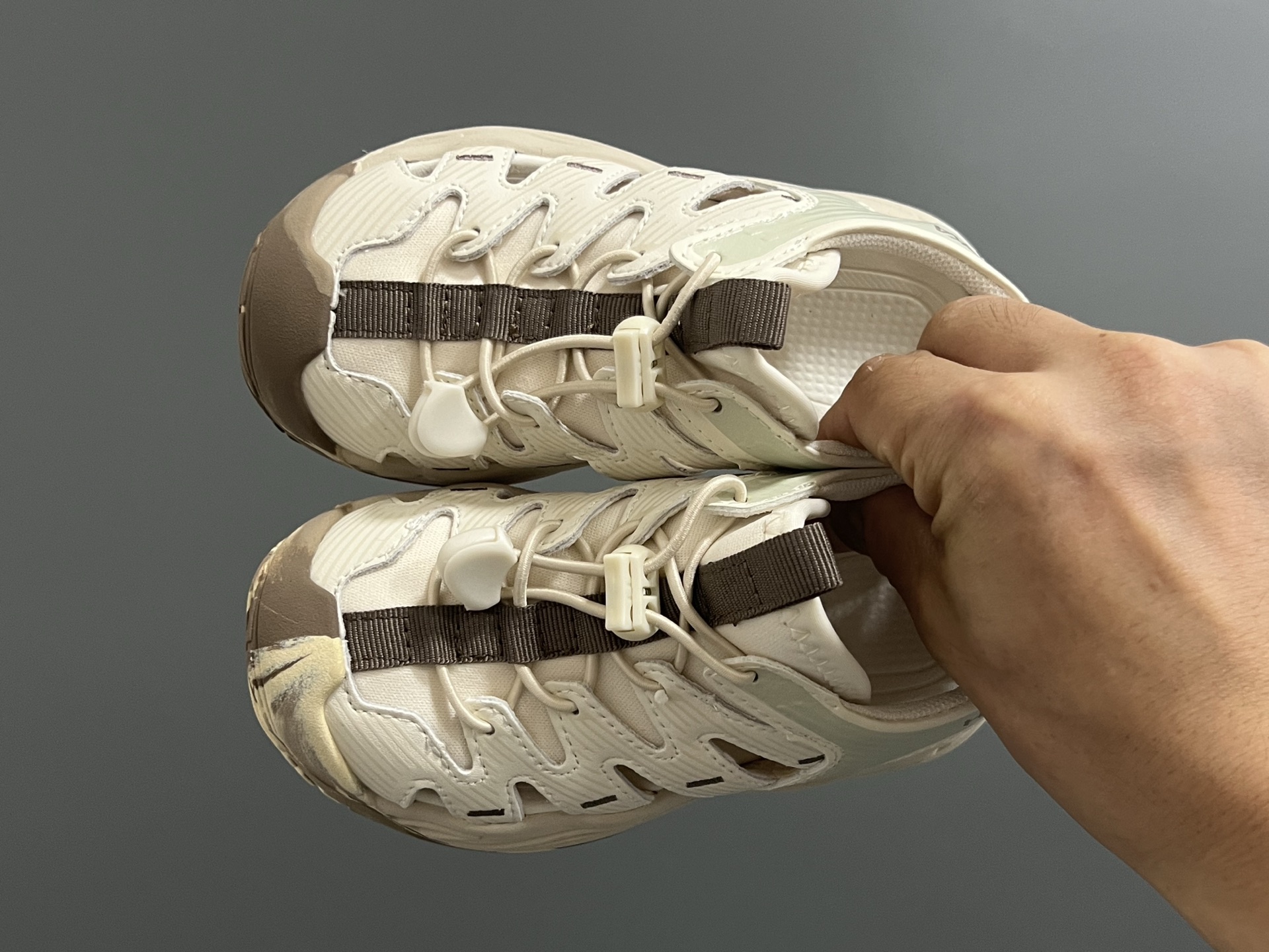 图片[2]-HOKA2代松紧扣溯溪户外儿童凉鞋26-37码 经典HOKA户外溯溪系列🔥 松紧扣设计，穿脱方便✌🏻 橡胶耐磨防滑大底，脚感超赞👍🏻-选品中心