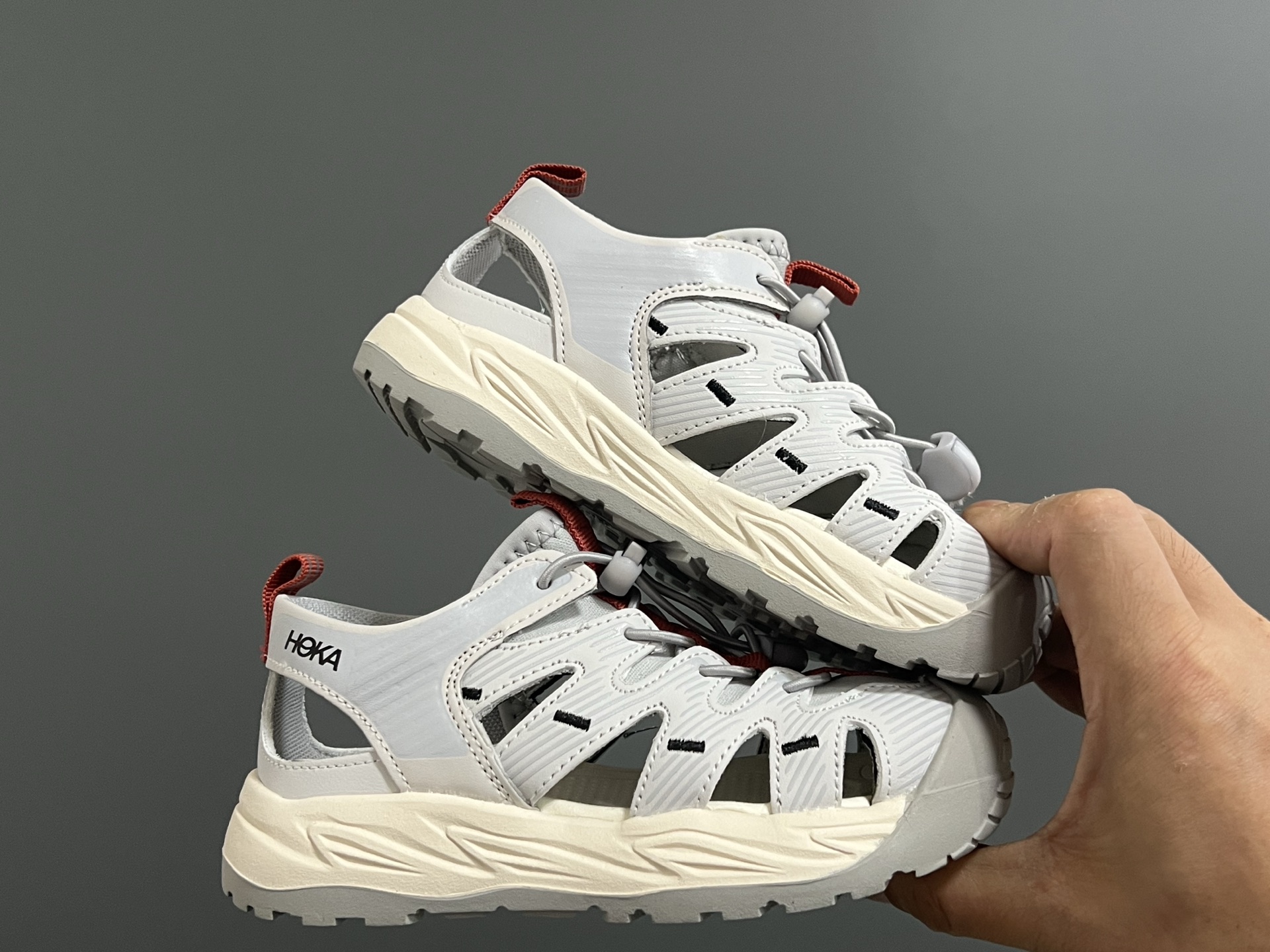 图片[9]-HOKA2代松紧扣溯溪户外儿童凉鞋26-37码 经典HOKA户外溯溪系列🔥 松紧扣设计，穿脱方便✌🏻 橡胶耐磨防滑大底，脚感超赞👍🏻-选品中心